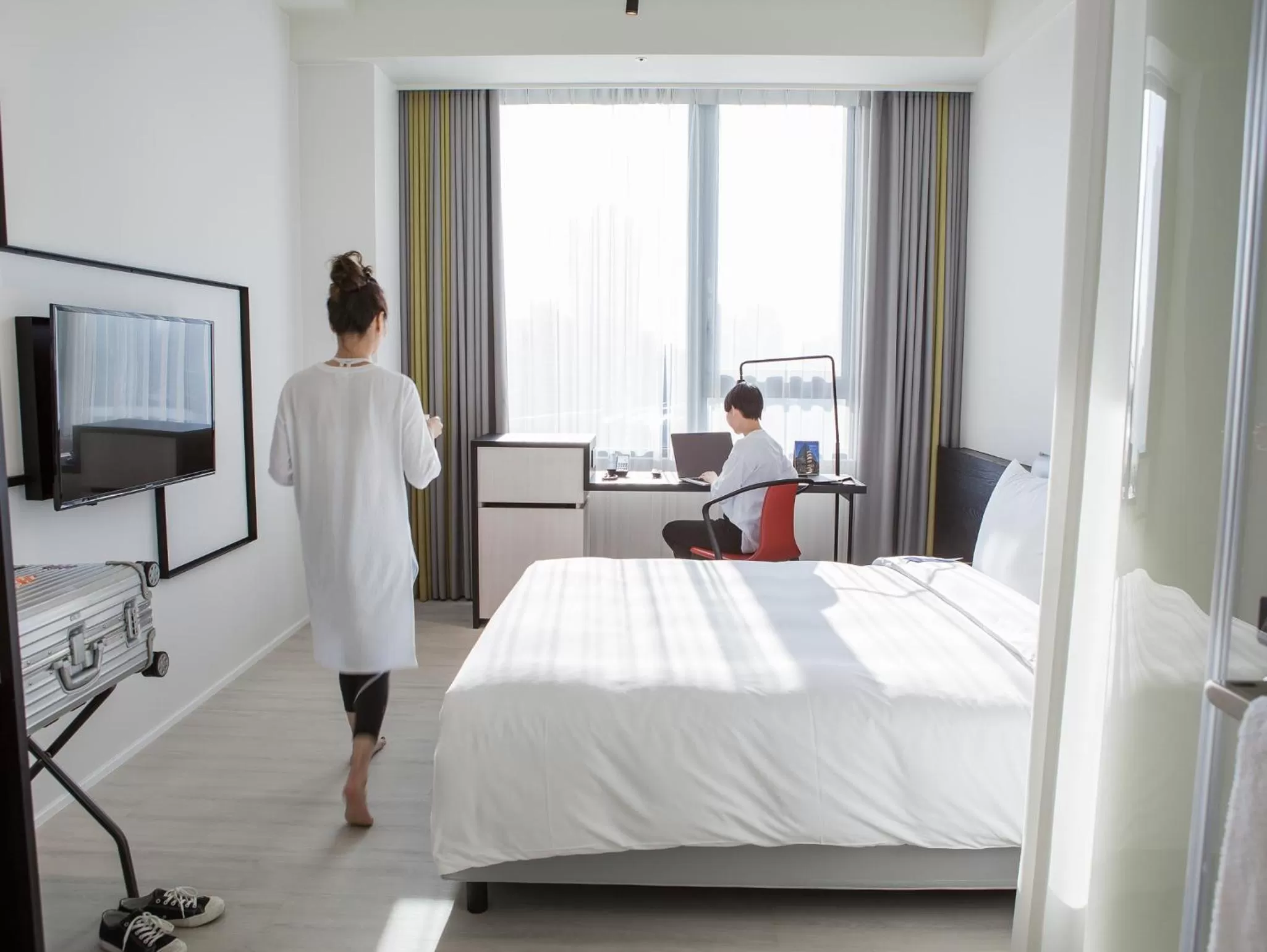 Photo of the whole room, Bed in The Place Taichung