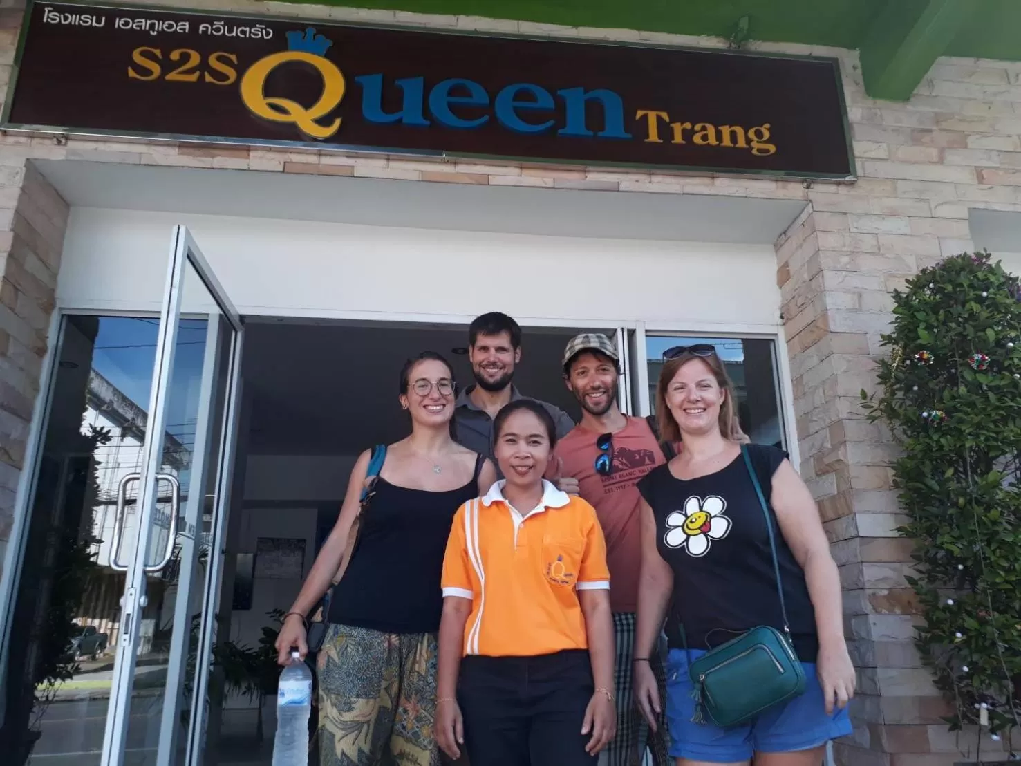 group of guests in S2S Queen Trang Hotel