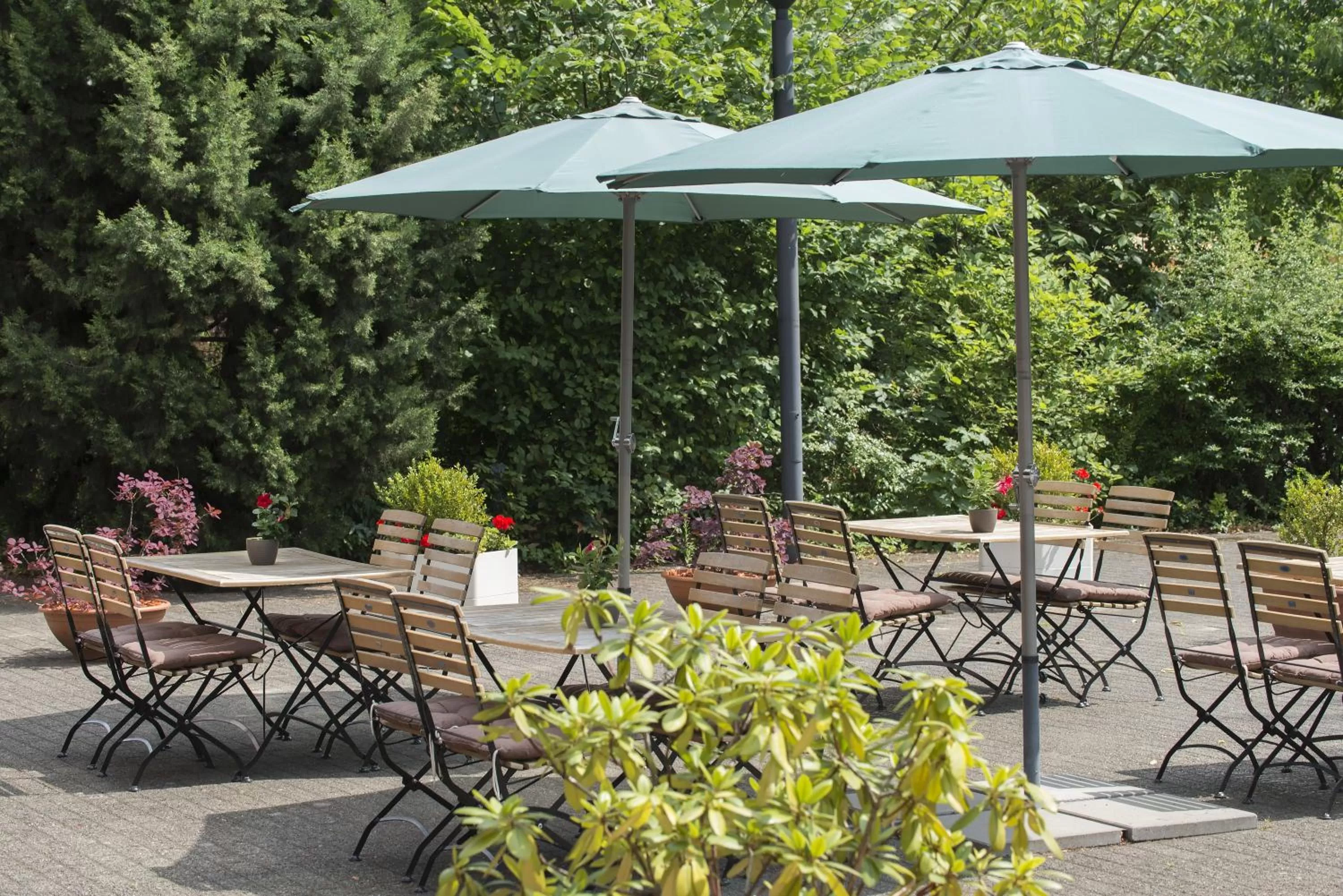 Patio in ibis Berlin City Nord