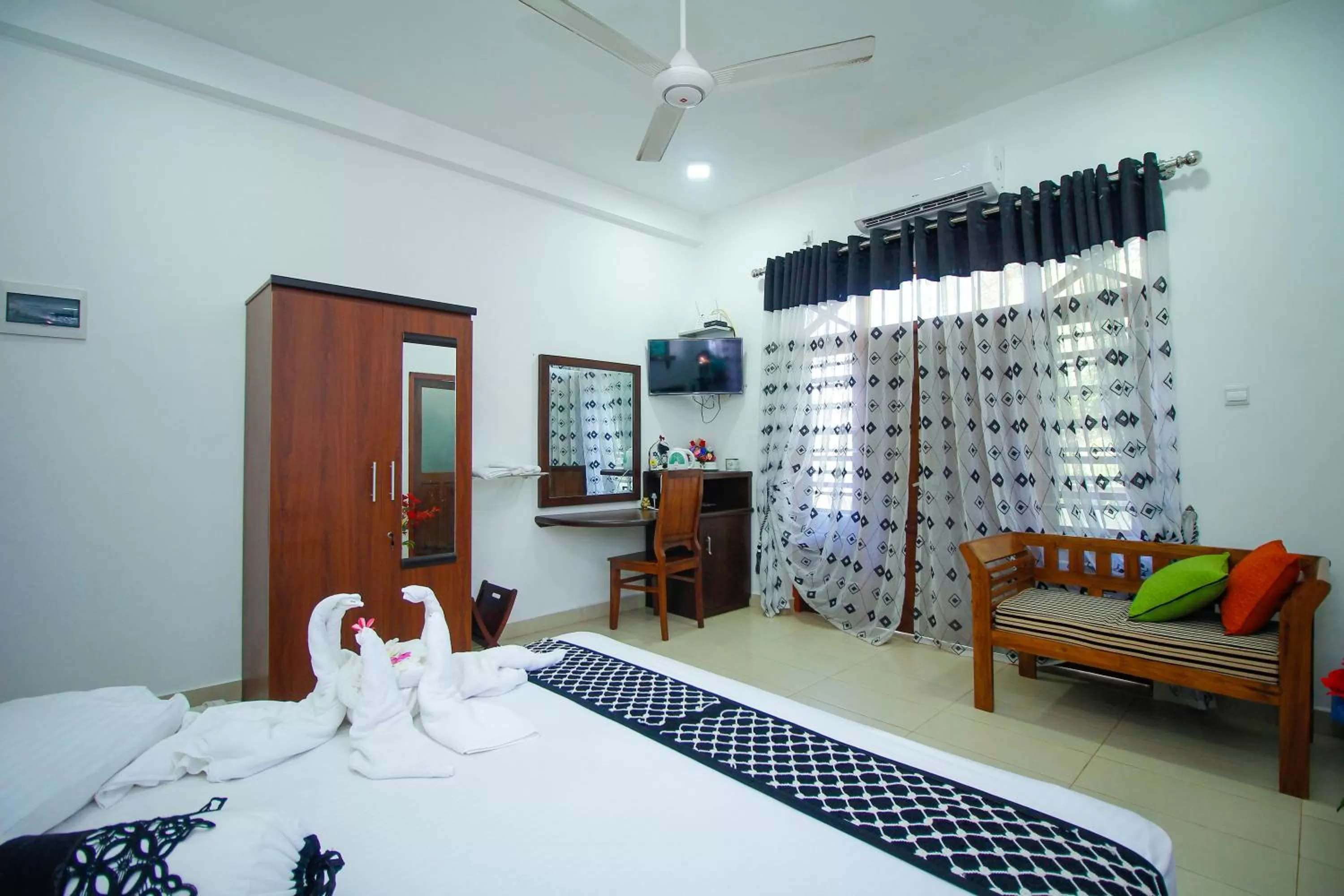 Bedroom, Bed in Dedunu Home Bentota