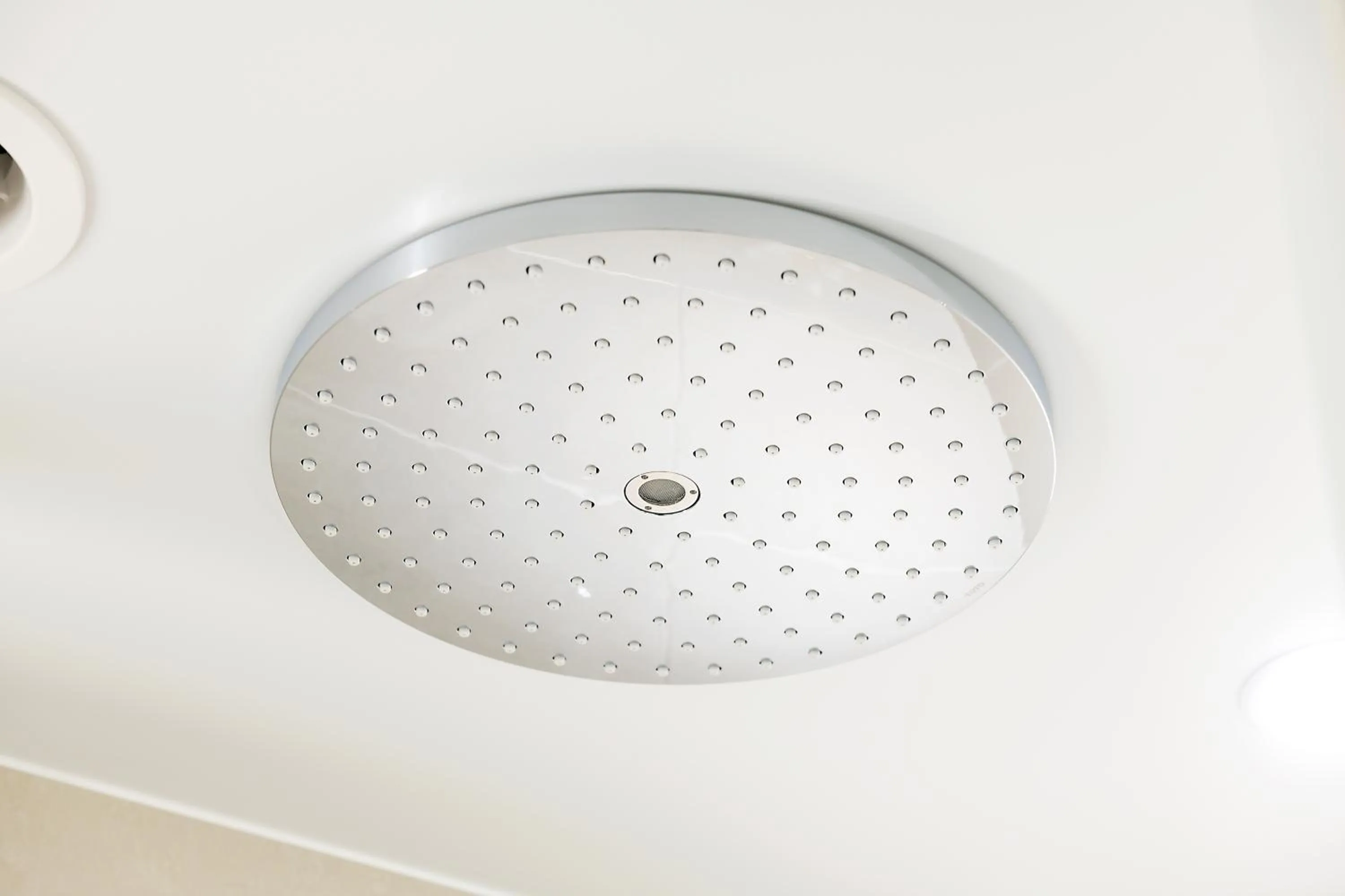 Shower in remm plus Ginza