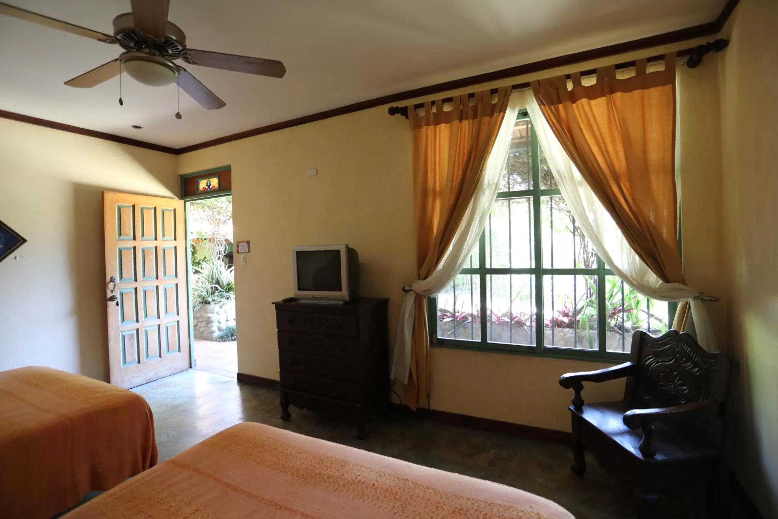 TV and multimedia, Bed in Tierra Magica B&B and Art Studio