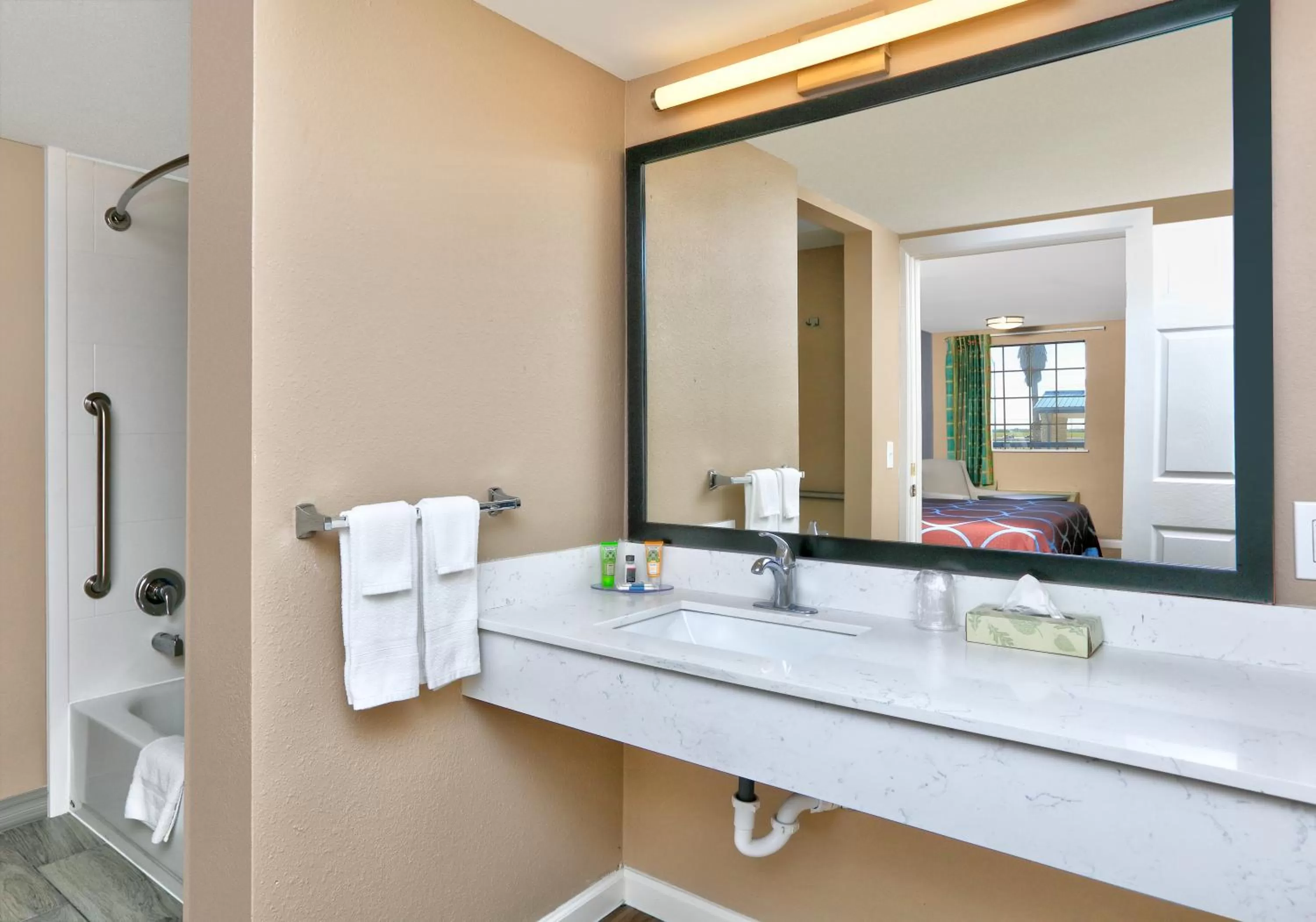 Toilet in Super 8 by Wyndham Victoria - South - Hwy 59