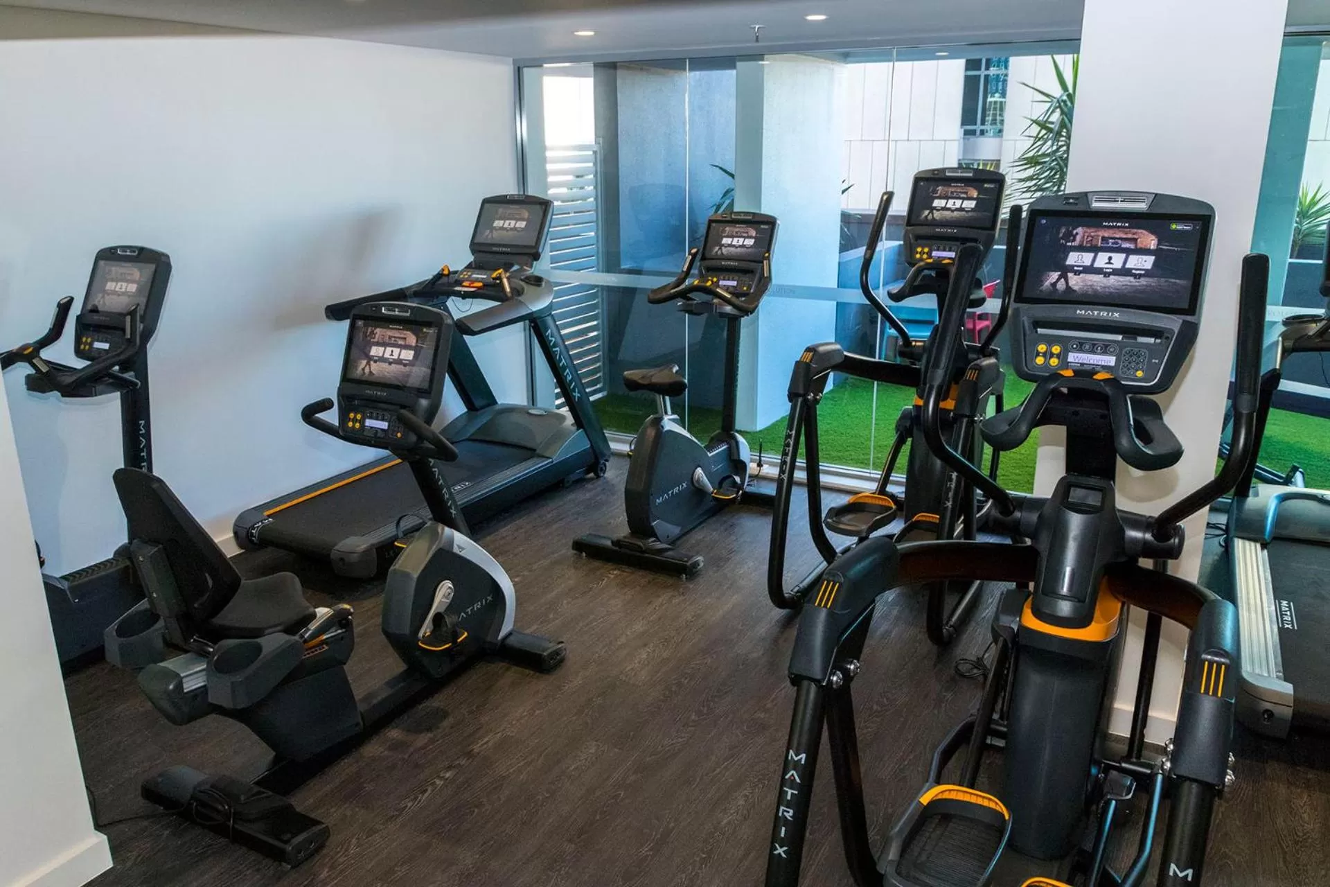 Fitness centre/facilities in Evolution Apartments
