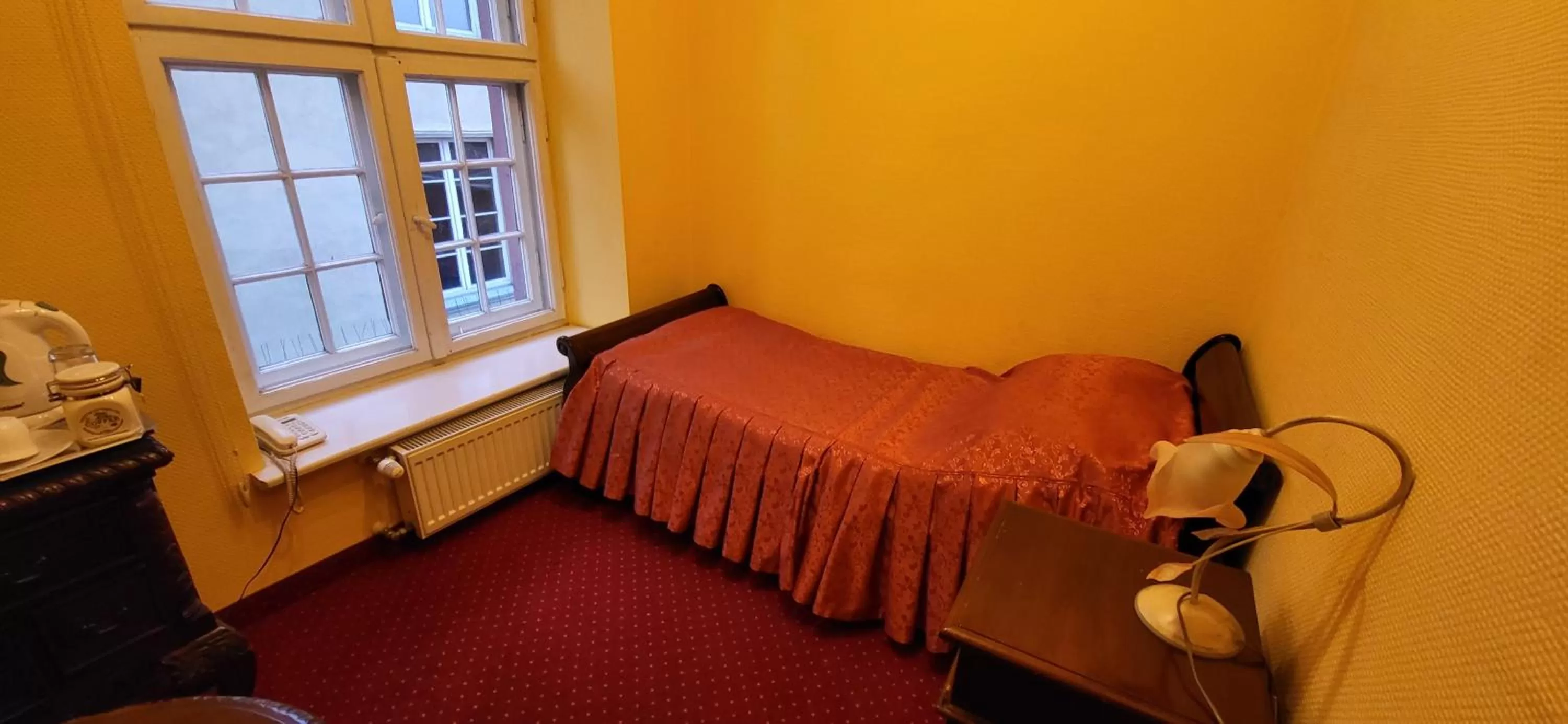 Bed in Dom Schumannów