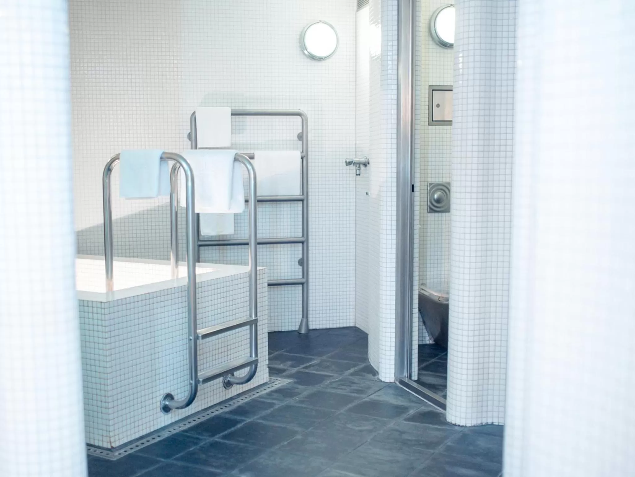 Sauna, Bed in Hotel Bleibtreu Berlin by Golden Tulip