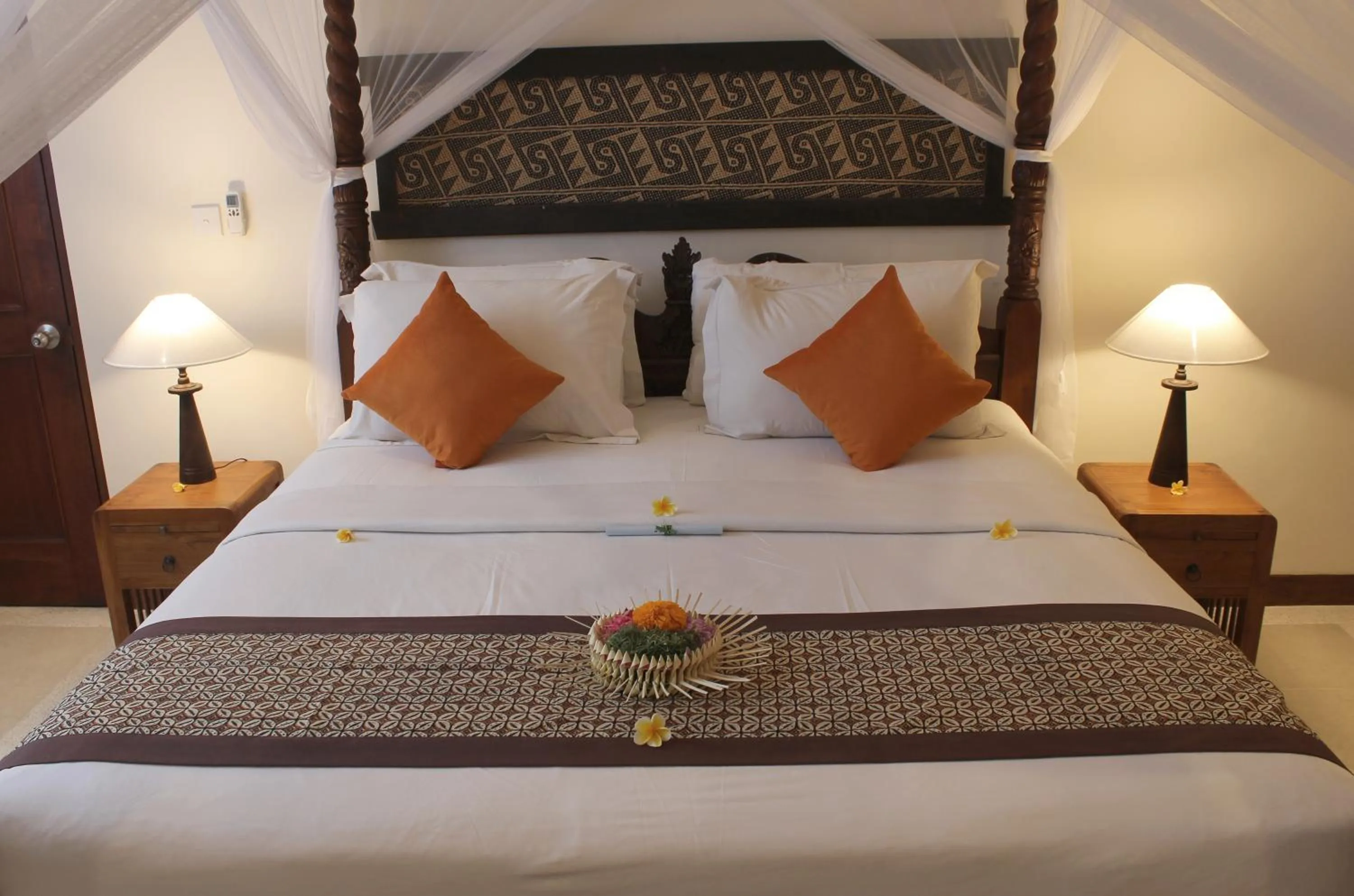 Bed in D'Legon Villas