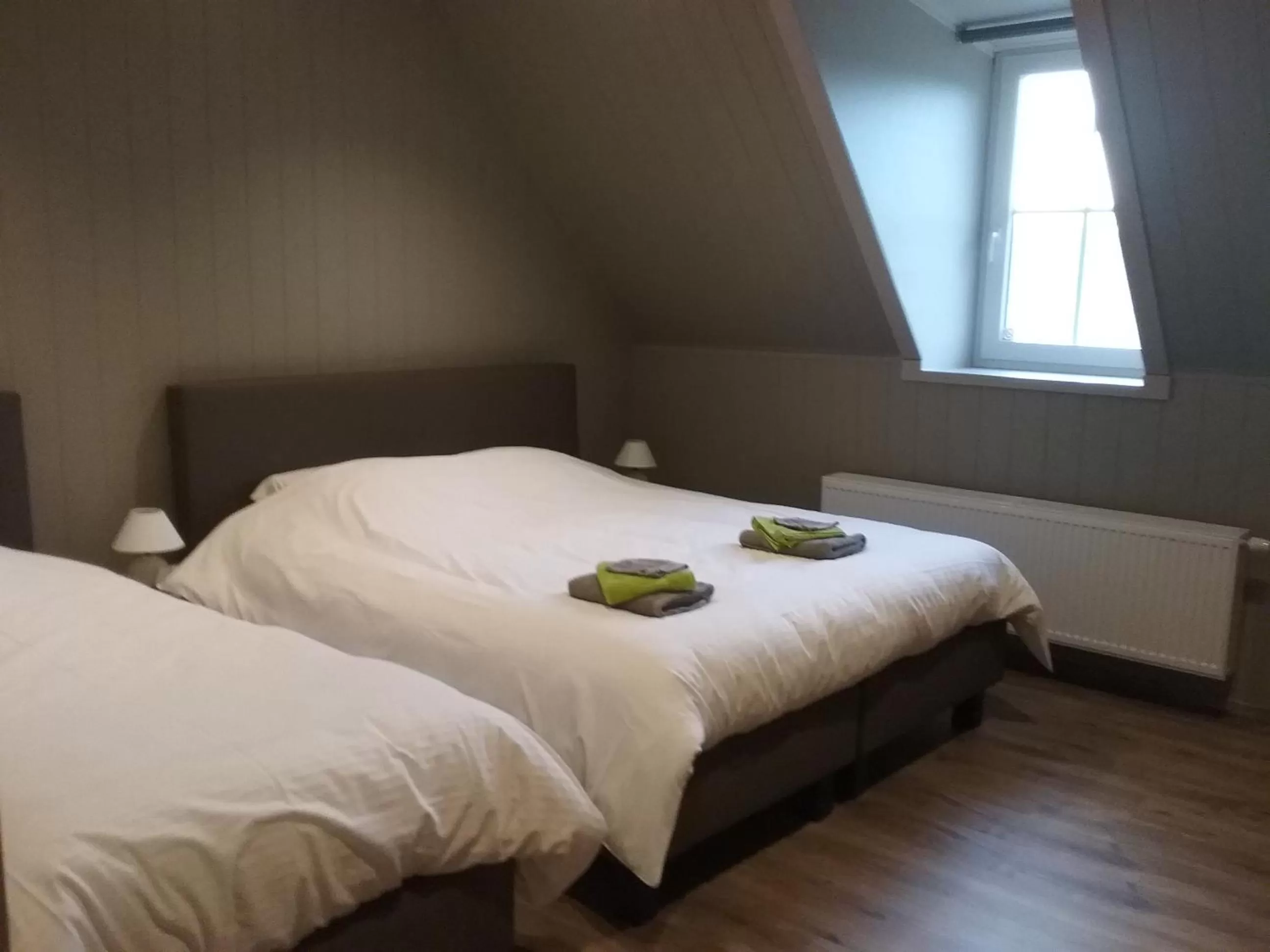 Bed in B&B De Dulle Koe