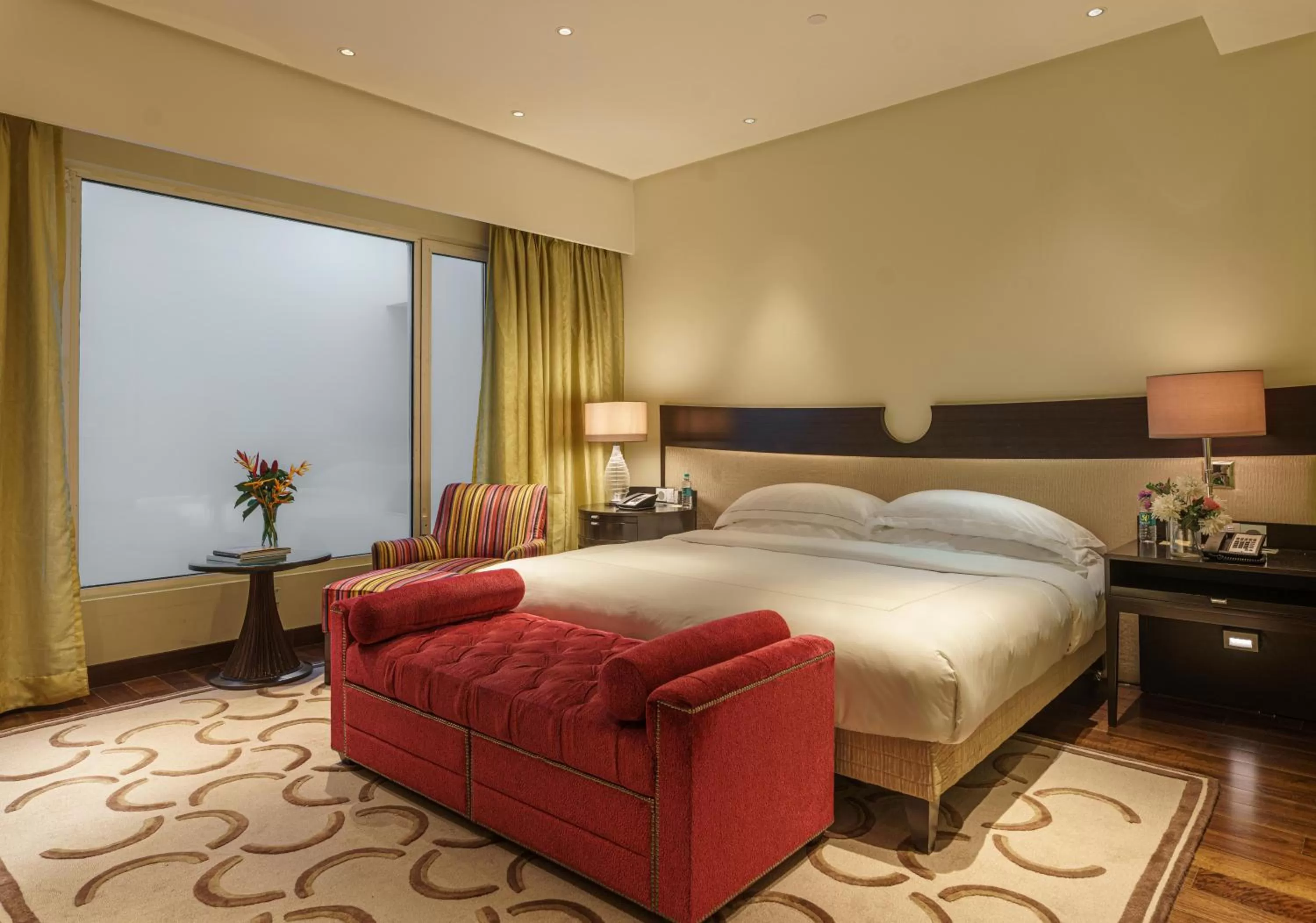 Bedroom, Bed in Taj Santacruz