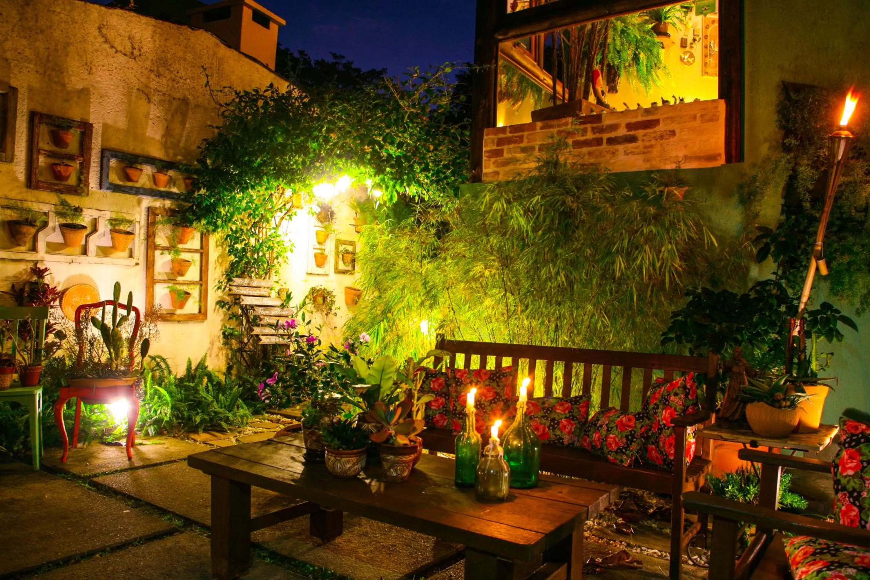 Facade/entrance in Pousada Santarina