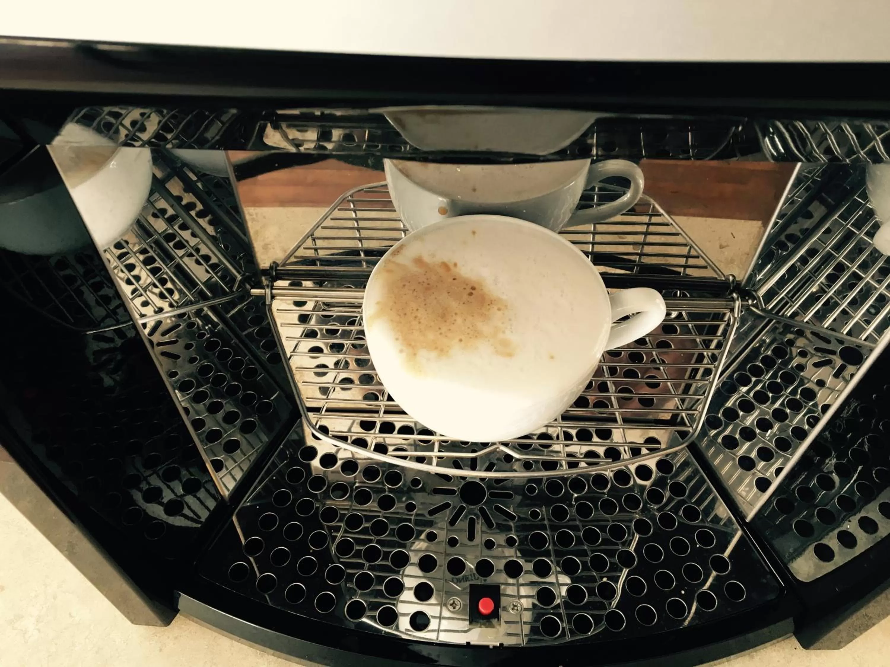 Coffee/tea facilities in Auberge Sauvignon