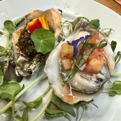 Restaurant/places to eat in The Inn at 2nd & C