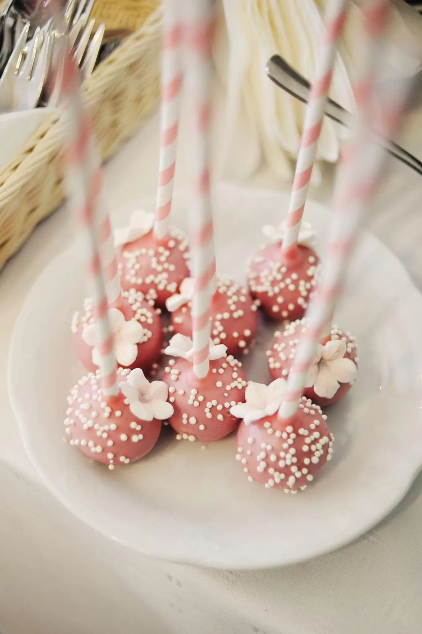 Restaurant/places to eat, Food in Lila Medical SPA