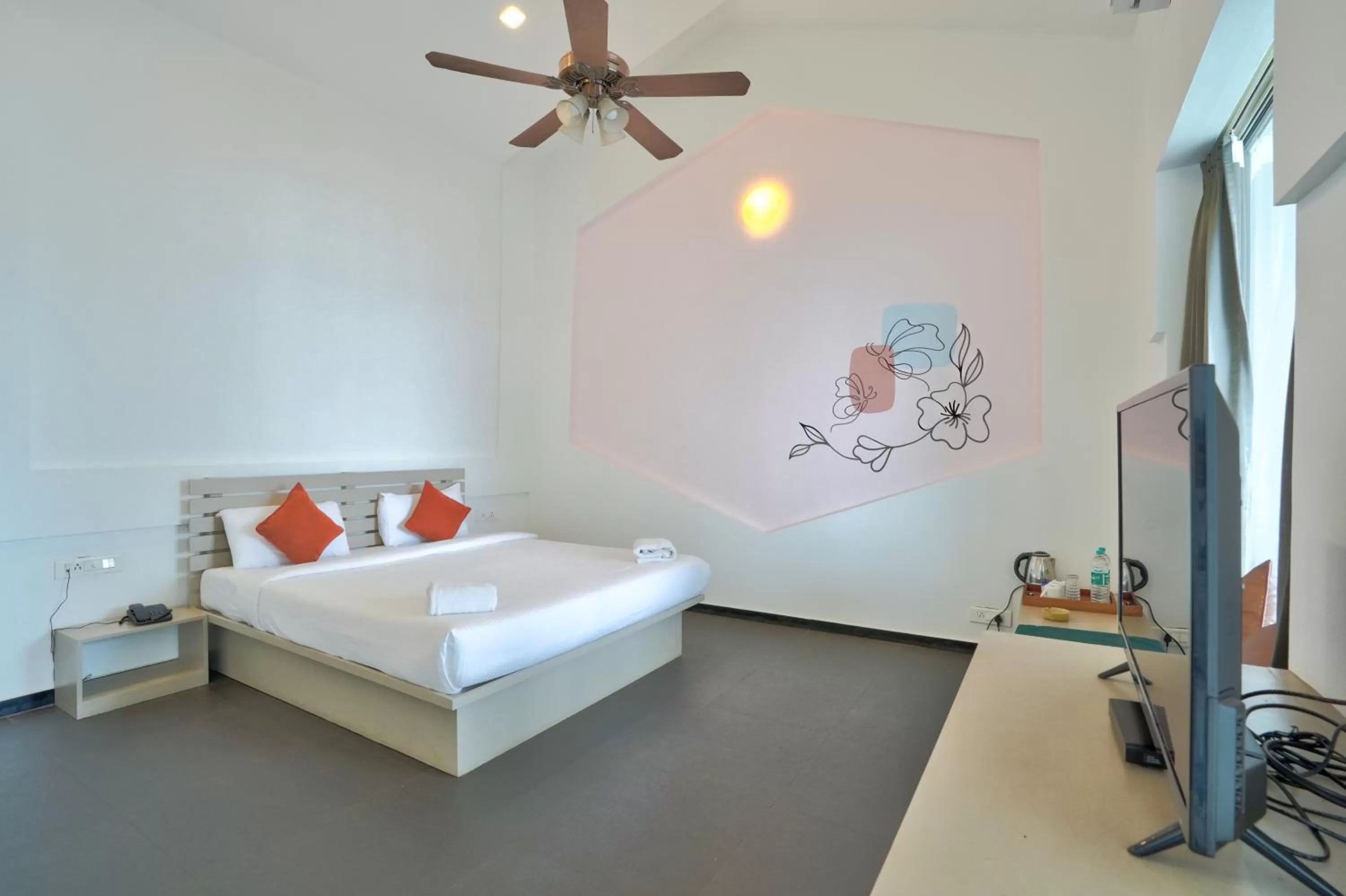 Photo of the whole room, Bed in Blu Missel By The River