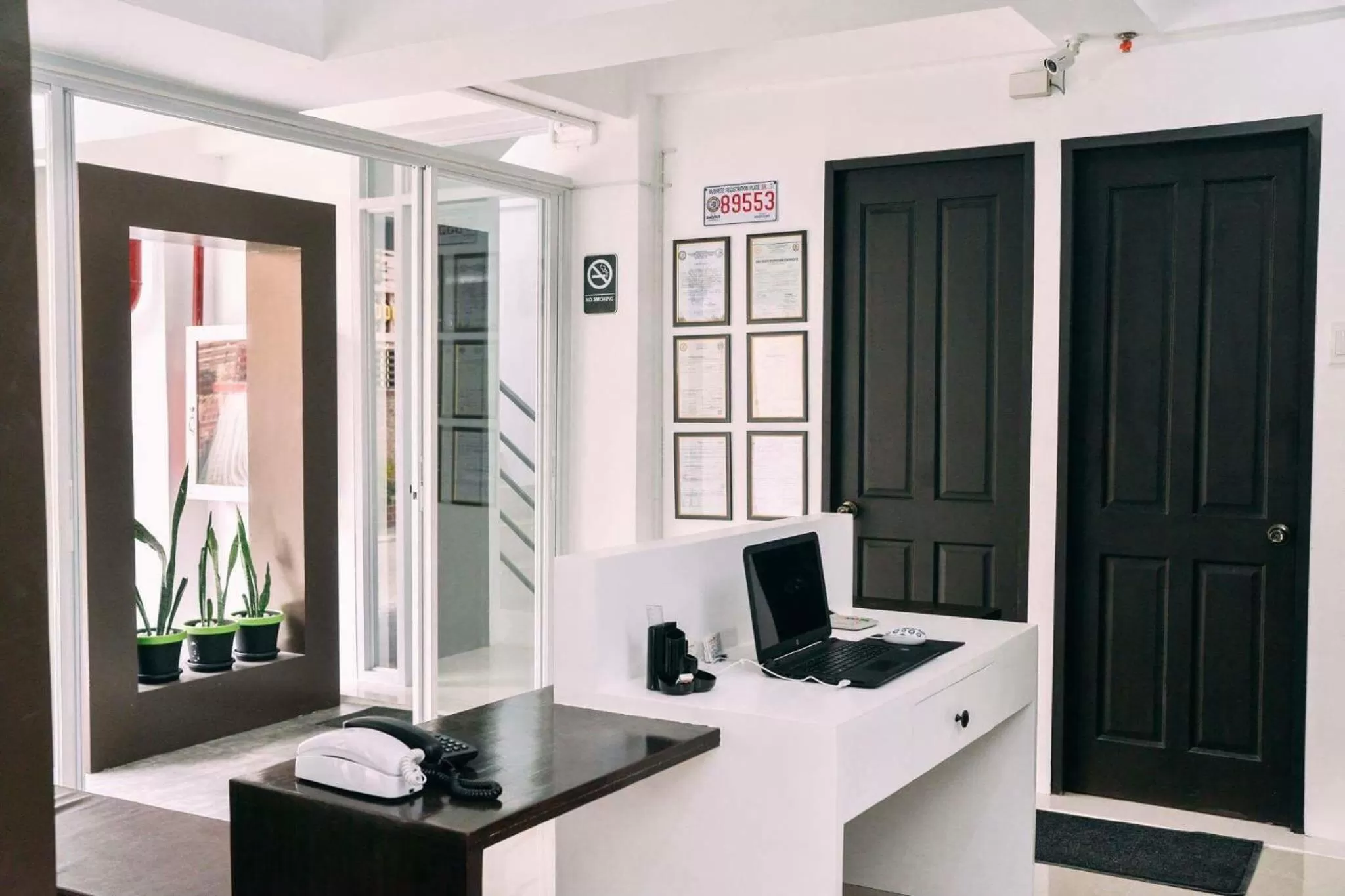 Facade/entrance in The Strand Suites and Dormitel