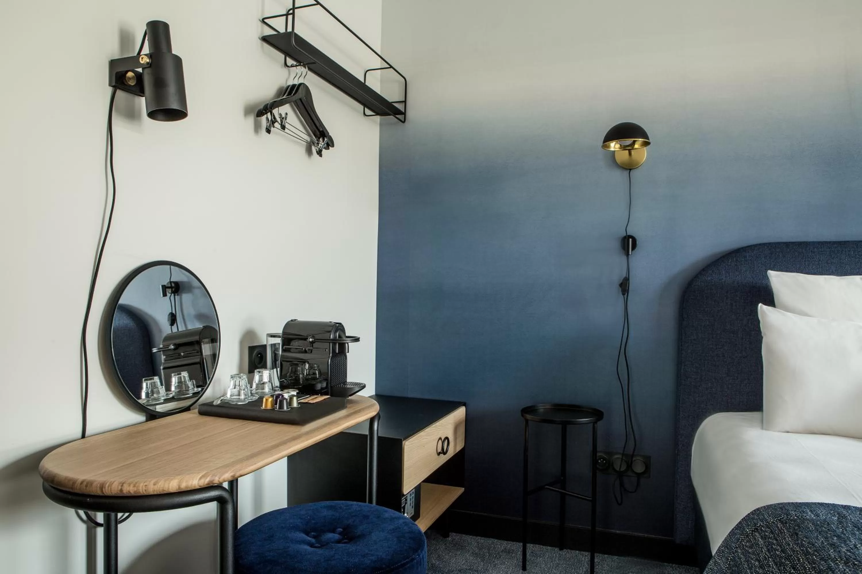 Bedroom in L'Imprimerie Hôtel