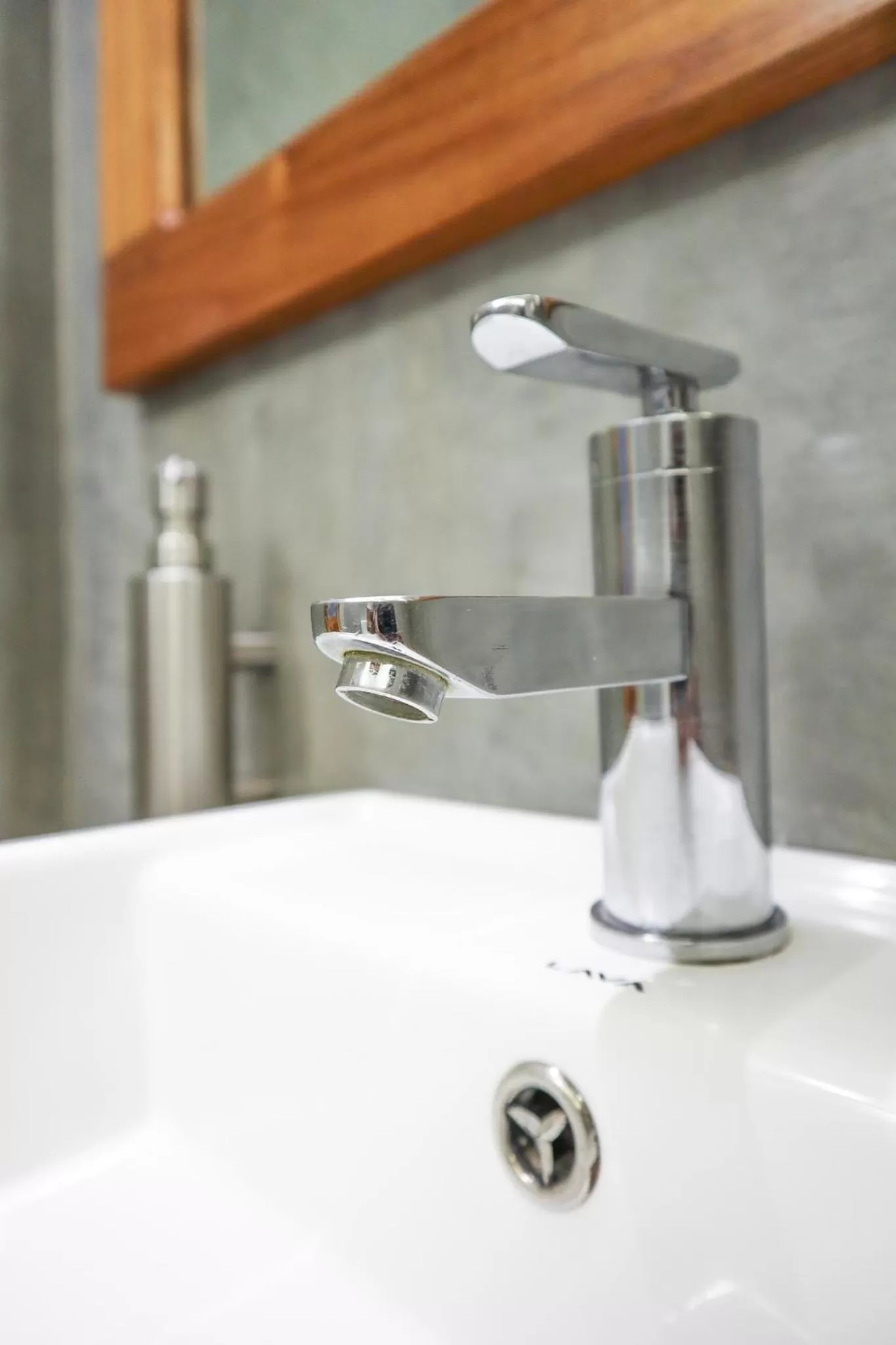 Bathroom in The One Ella