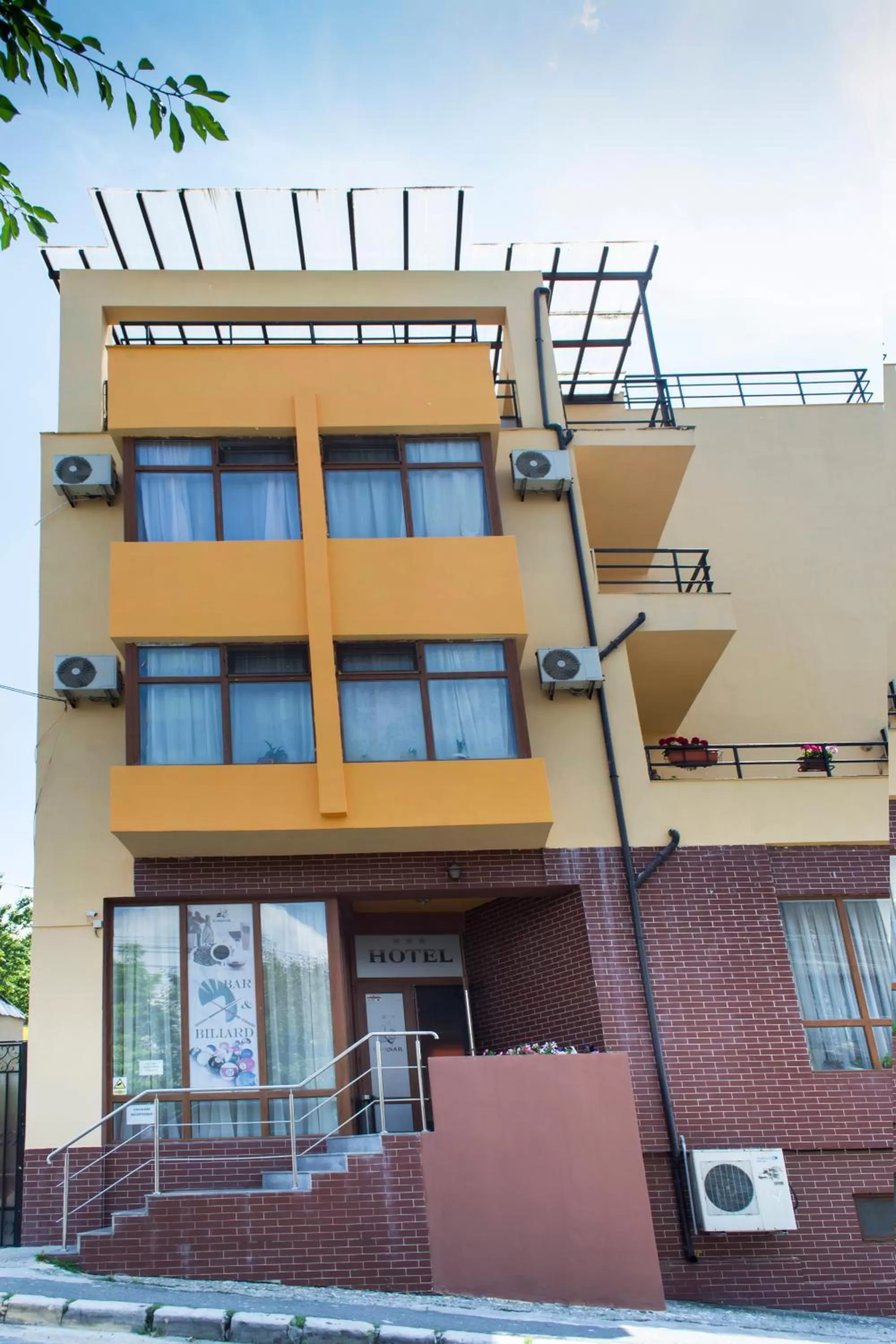 Property Building in Hotel Corsar