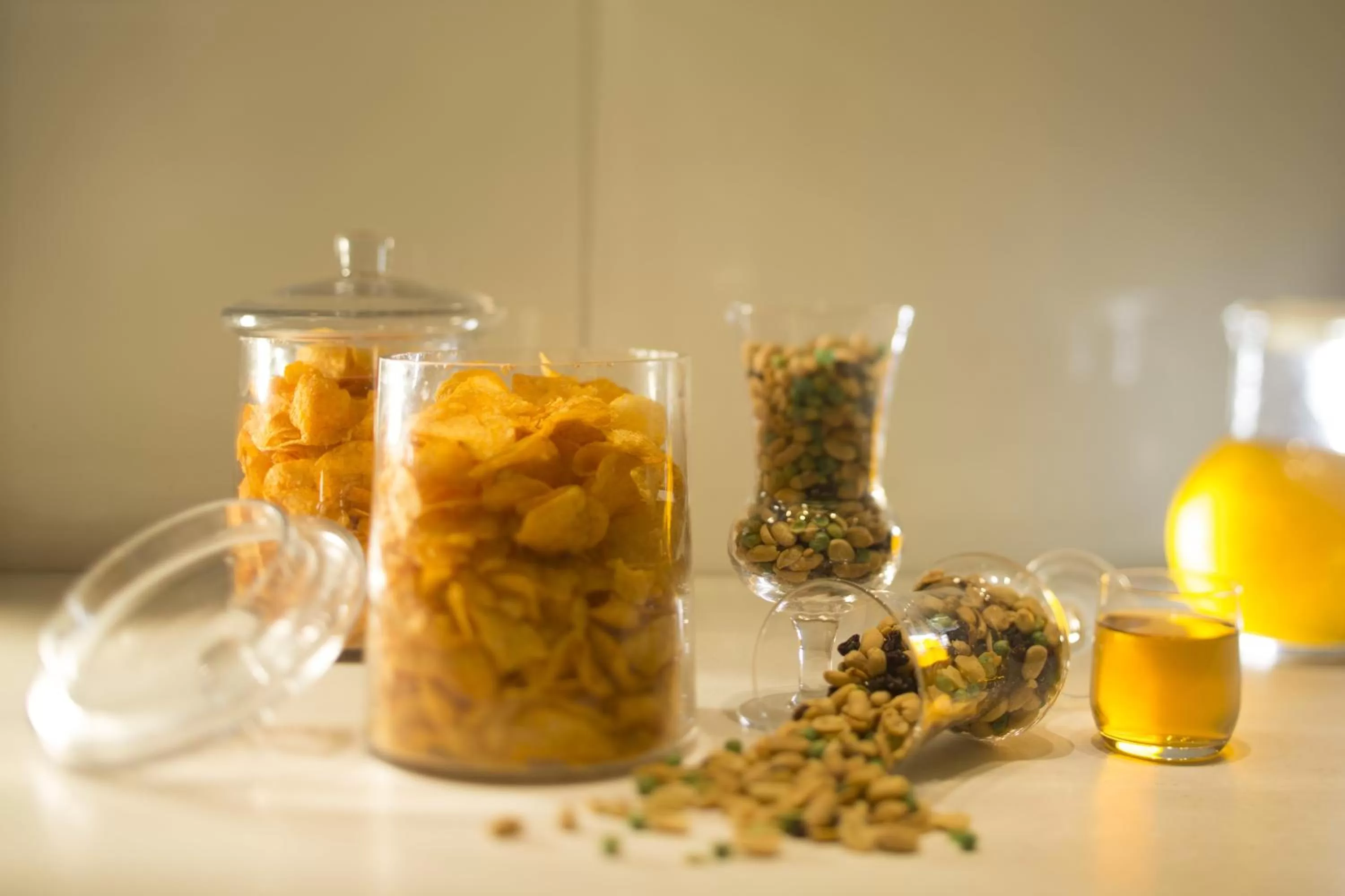 Food and drinks in iclub Fortress Hill Hotel