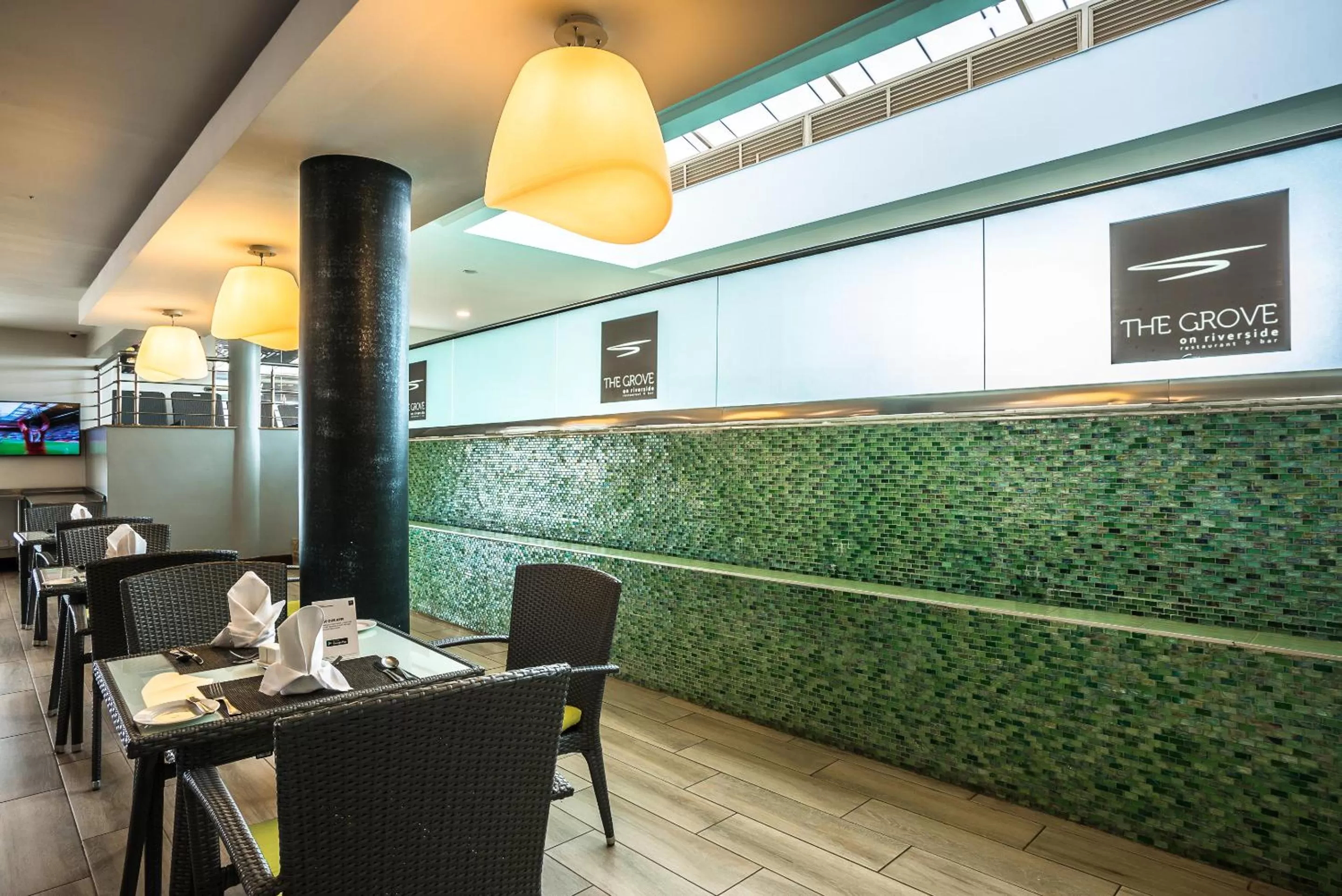 Restaurant/places to eat in Executive Residency by Best Western Nairobi