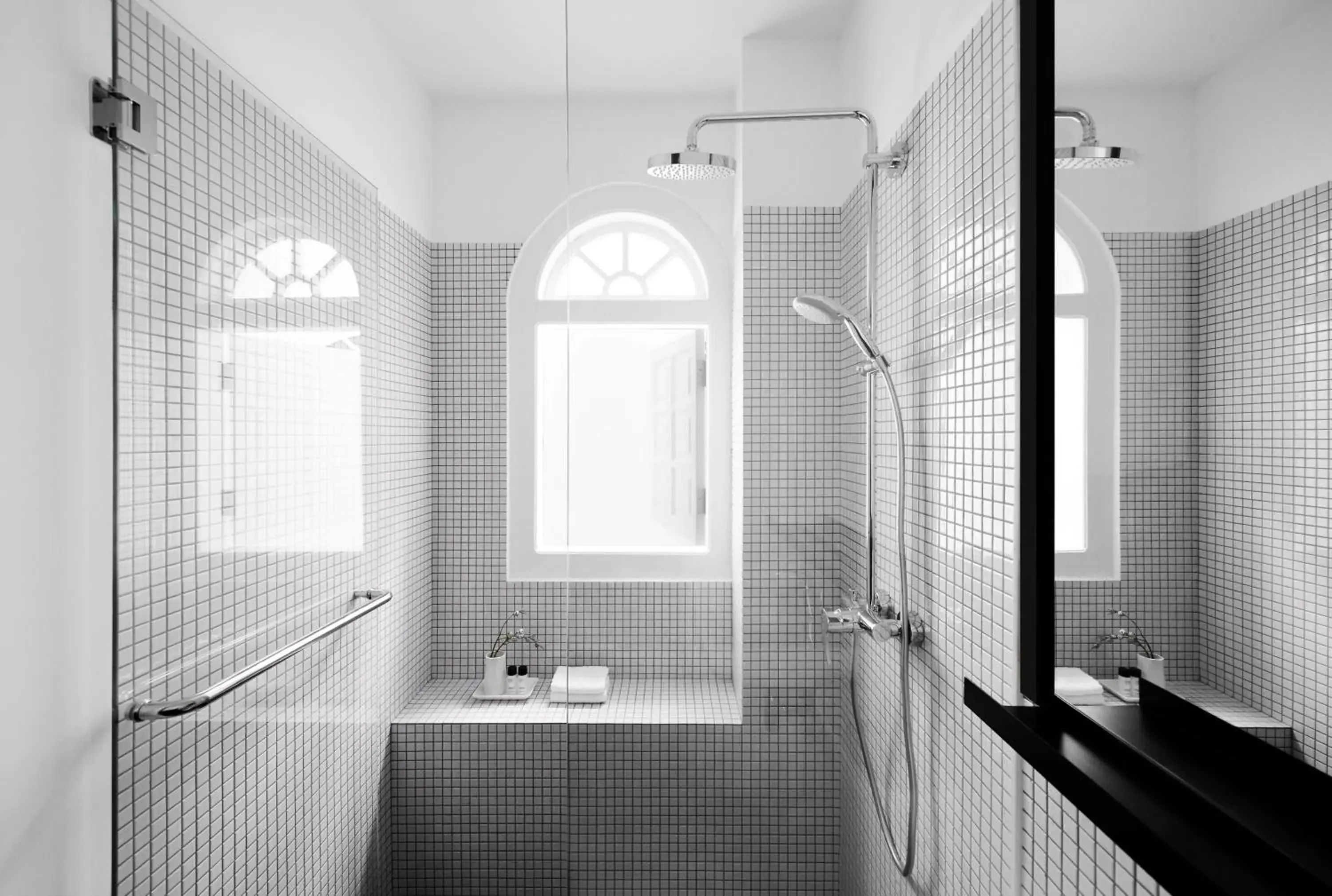 Family Room in Hotel Mono Family Room in Hotel Mono