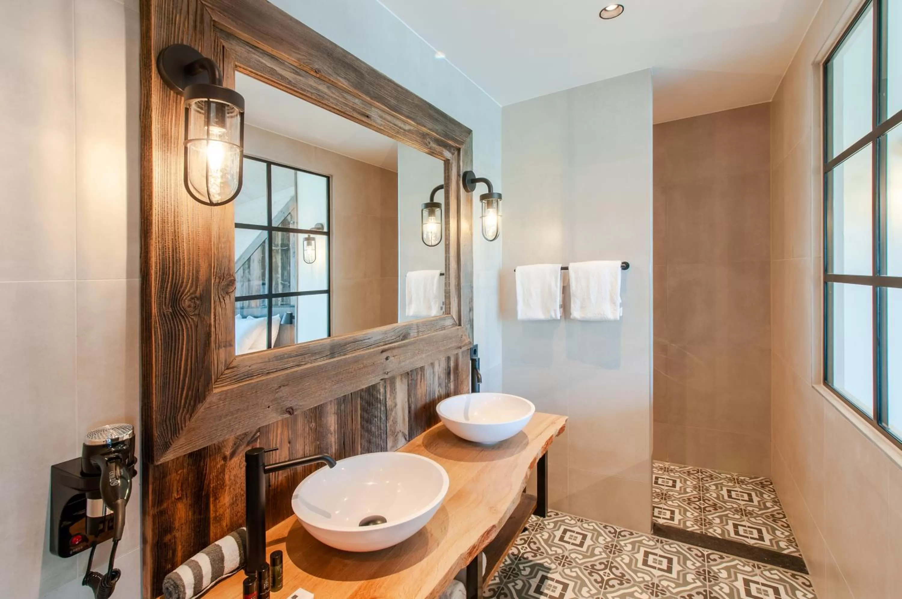 Bathroom in Waterrijk Oesterdam Hotel