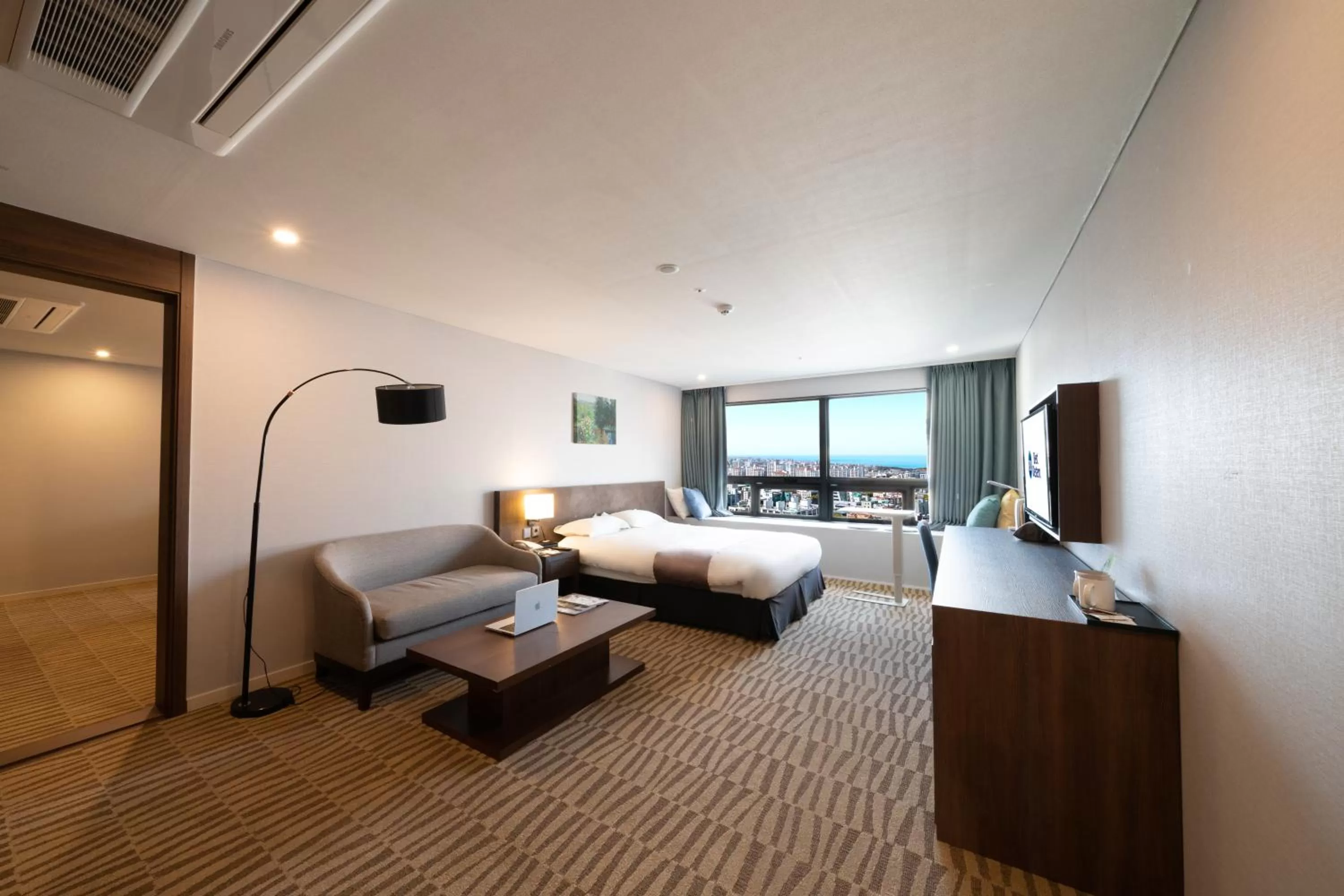 Bed in Best Western Jeju Hotel