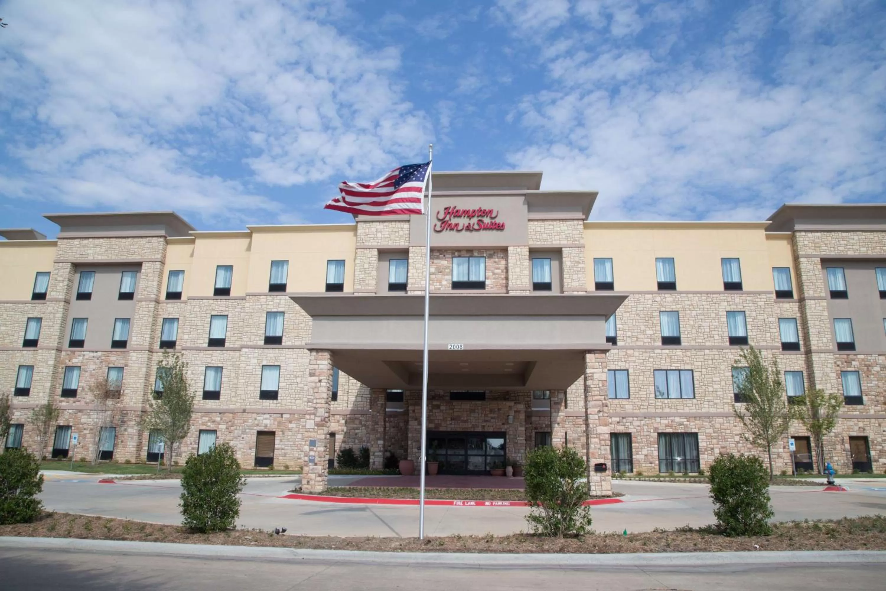 Property building in Hampton Inn and Suites by Hilton McKinney