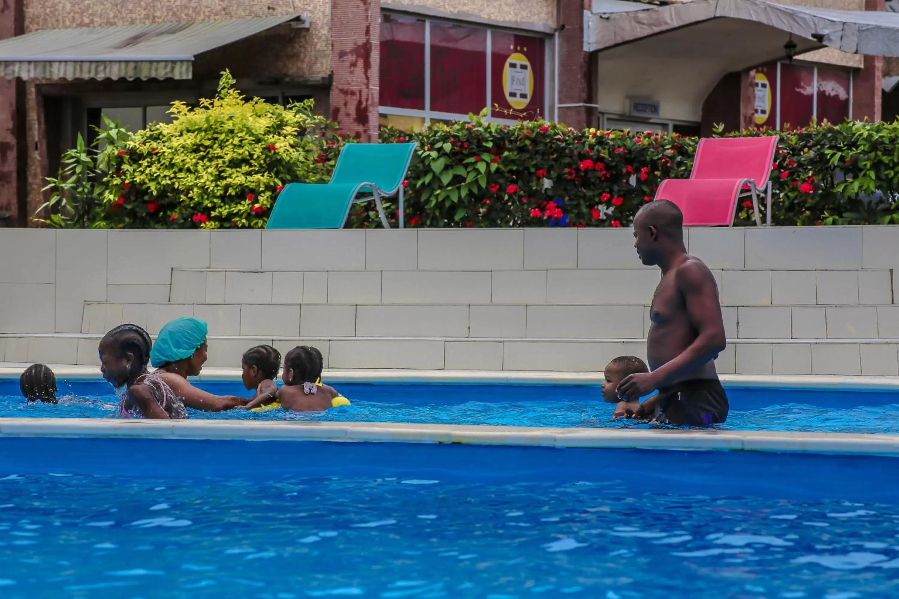 Pool view, Swimming Pool in Fini Hotel Bobende