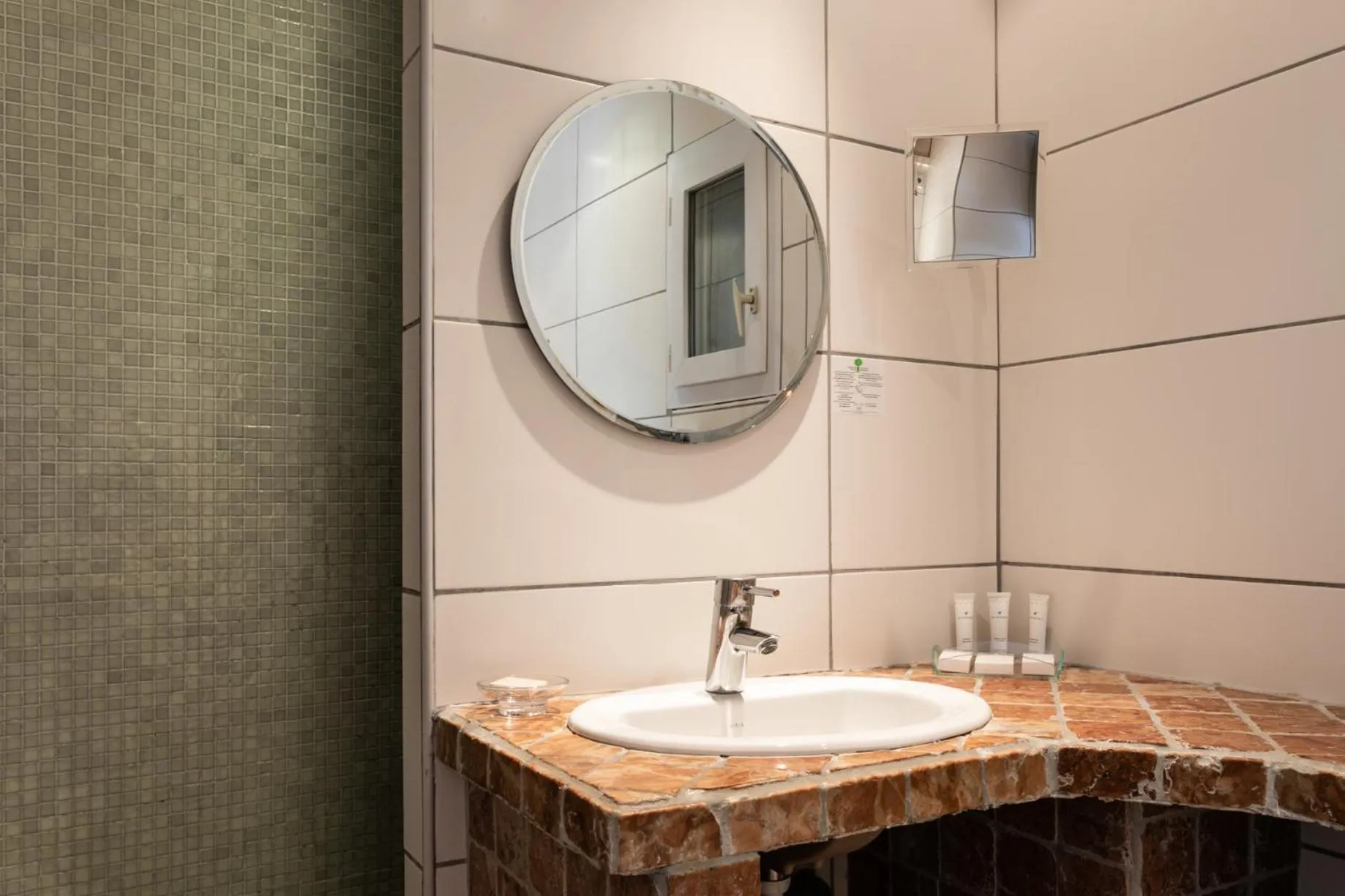 Bathroom in Le Mas de Cocagne