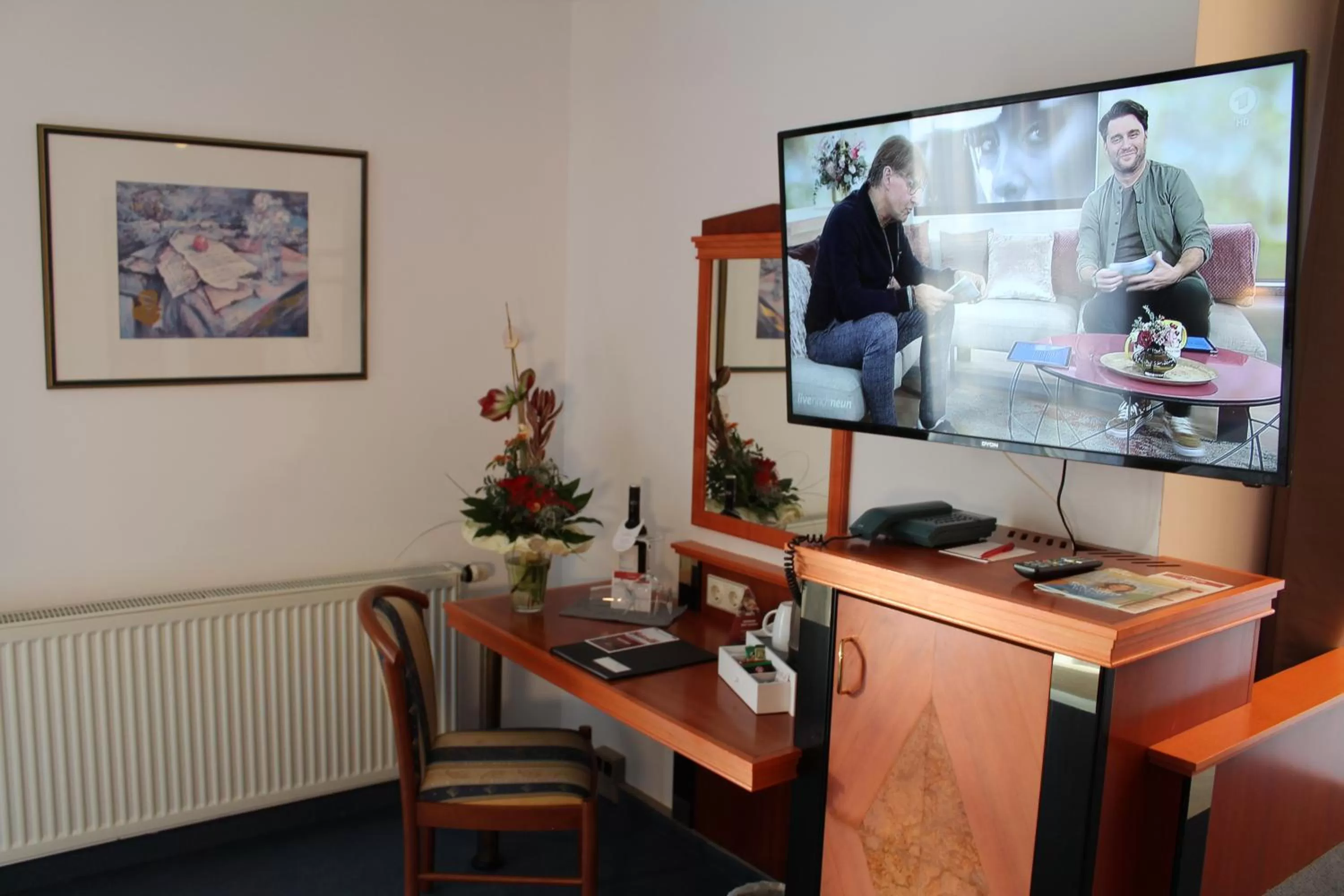 TV and multimedia in Hotel Residenz Bad Frankenhausen