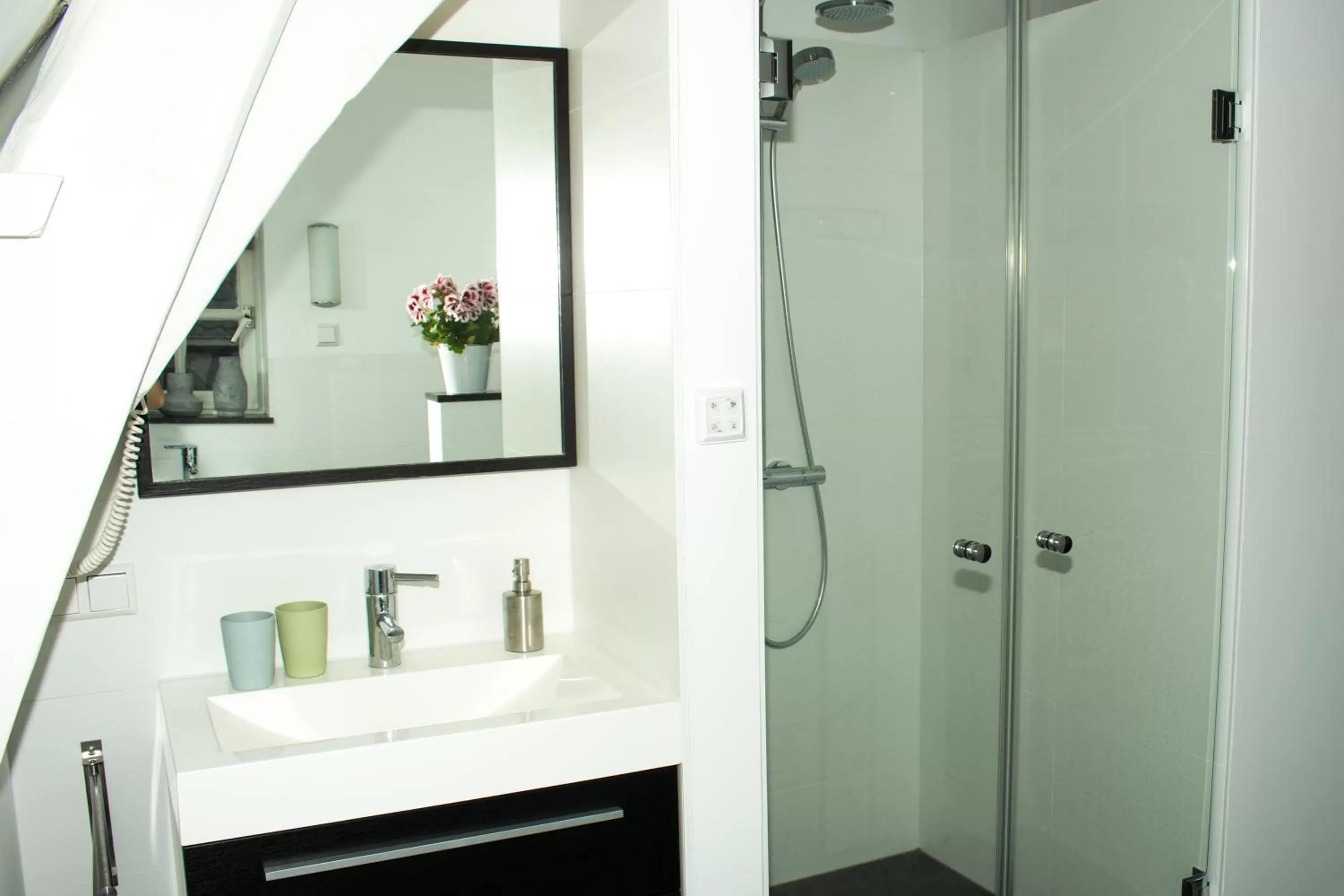 Property building in NR22 Leiden