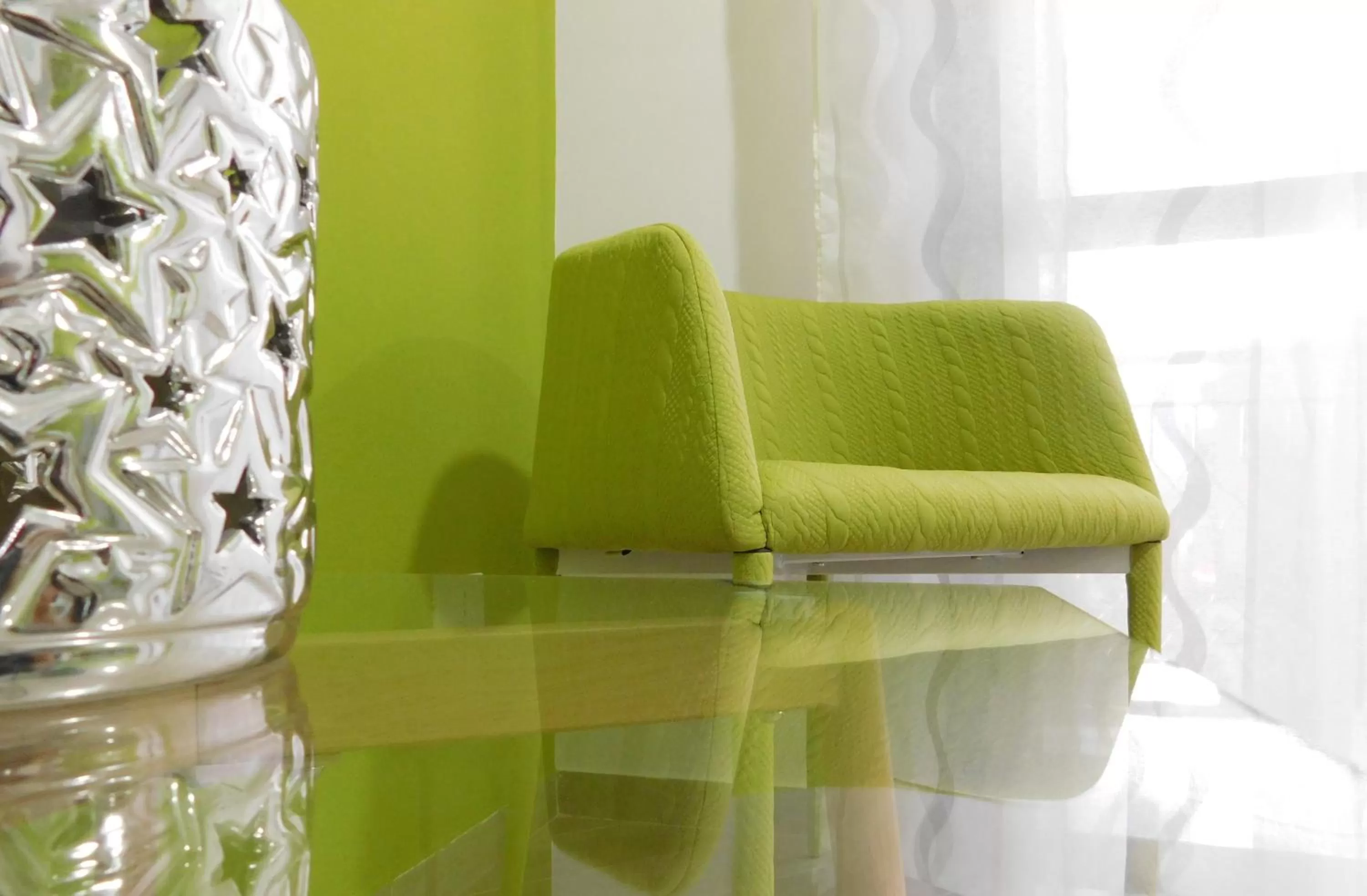 Seating Area in Bed and Breakfast Acrobatic