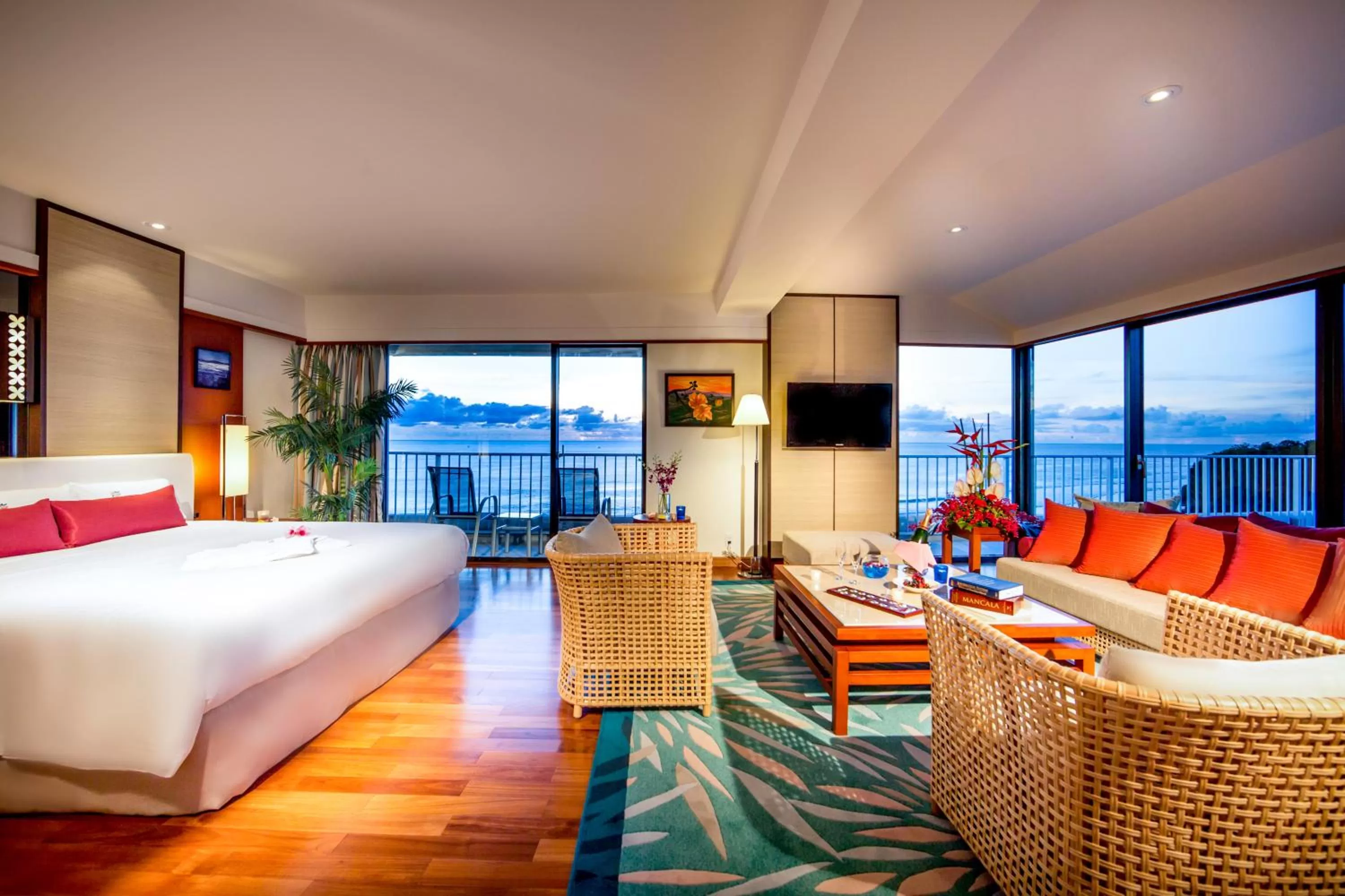 Photo of the whole room, Bed in Hotel Nikko Guam