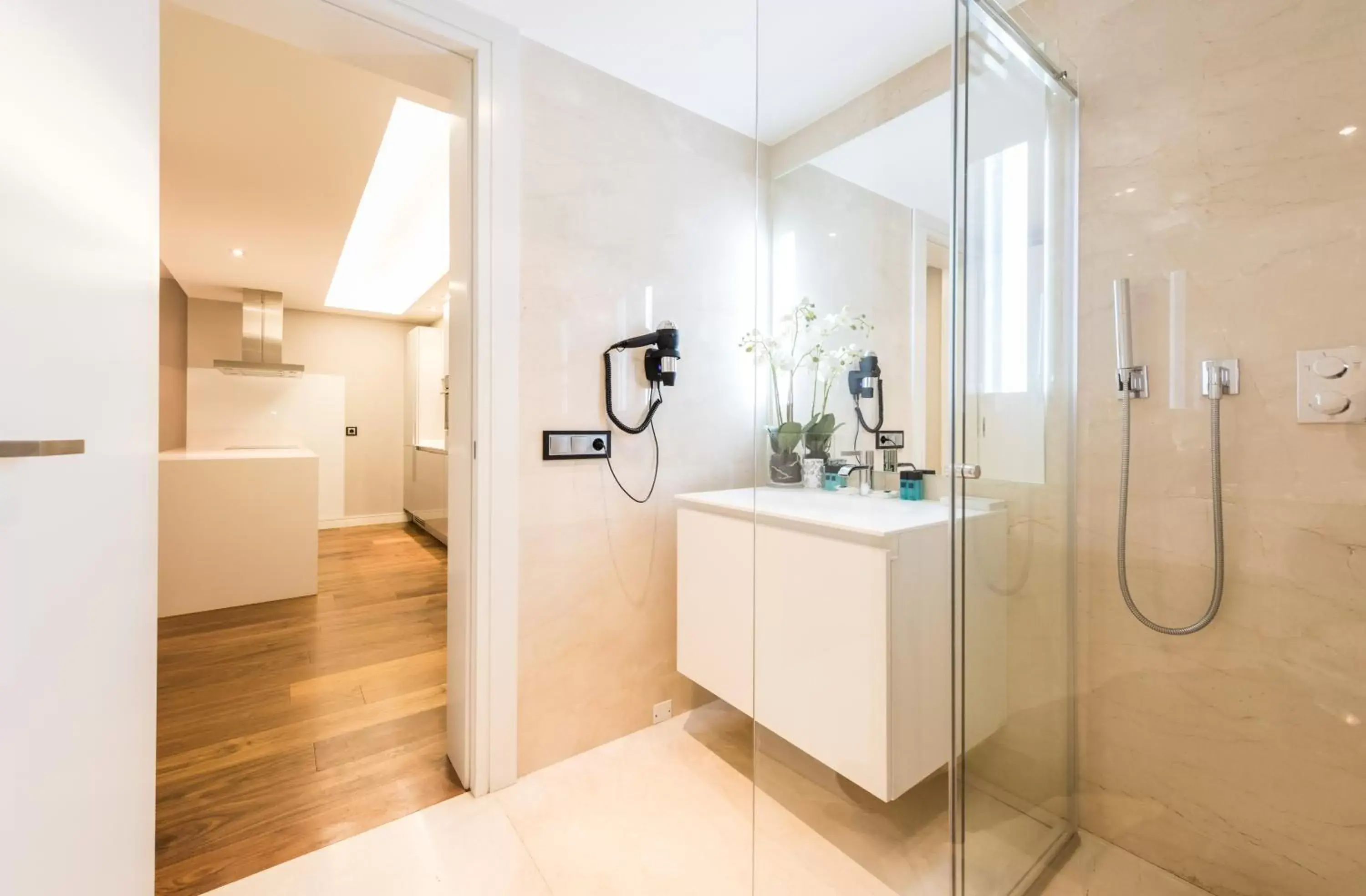 Comfort 1 Bedroom Apartment in Gran View Apartments Comfort 1 Bedroom Apartment in Gran View Apartments