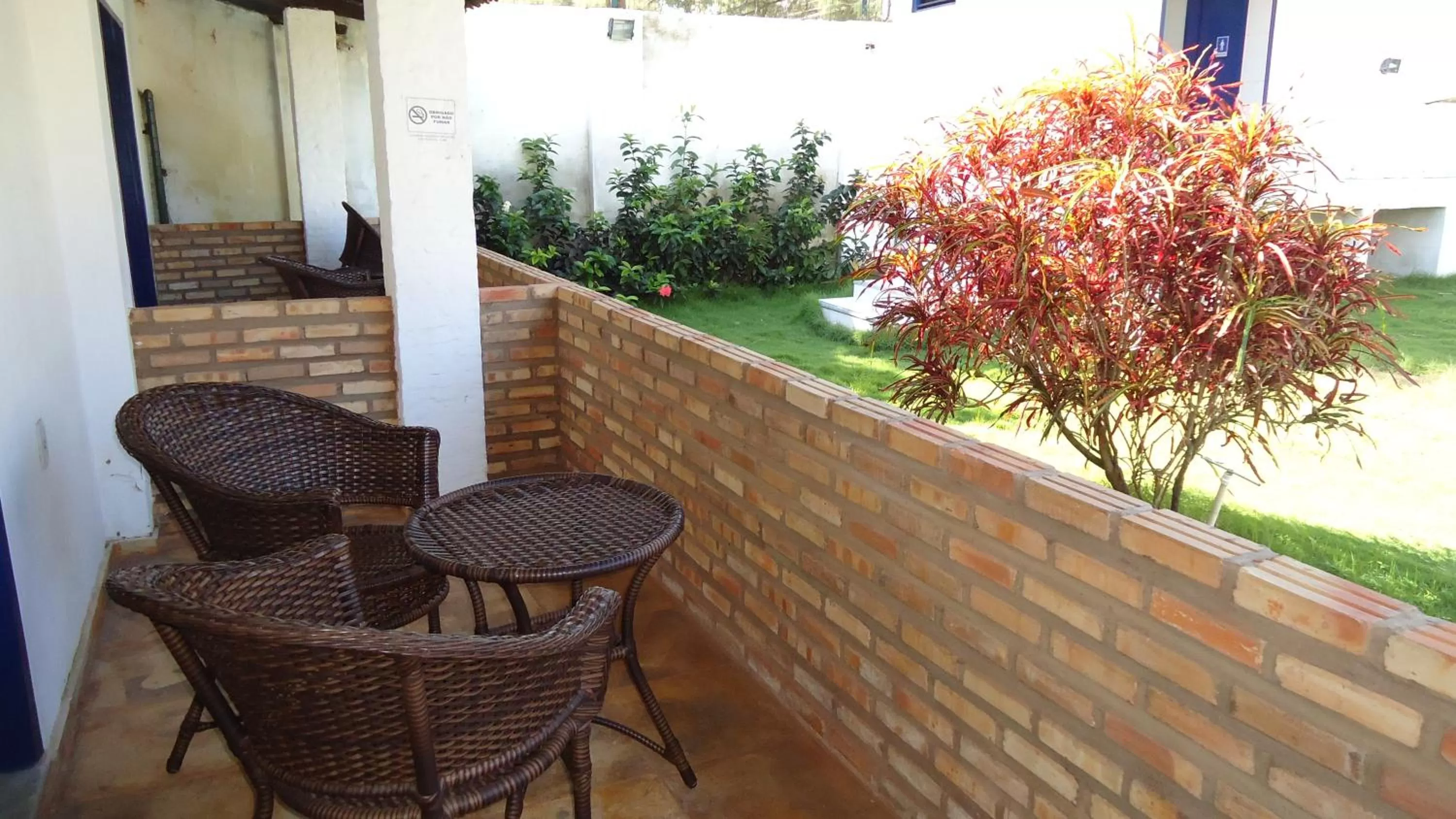 Patio, Balcony/Terrace in Hotel Praia do Futuro