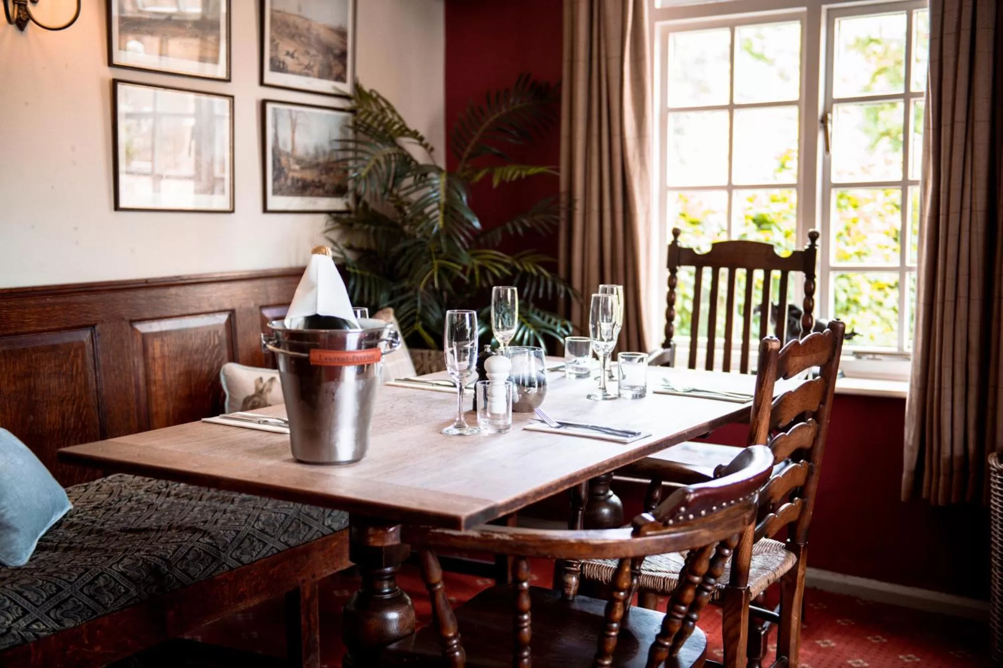 Dining area in The Wellington Heifer