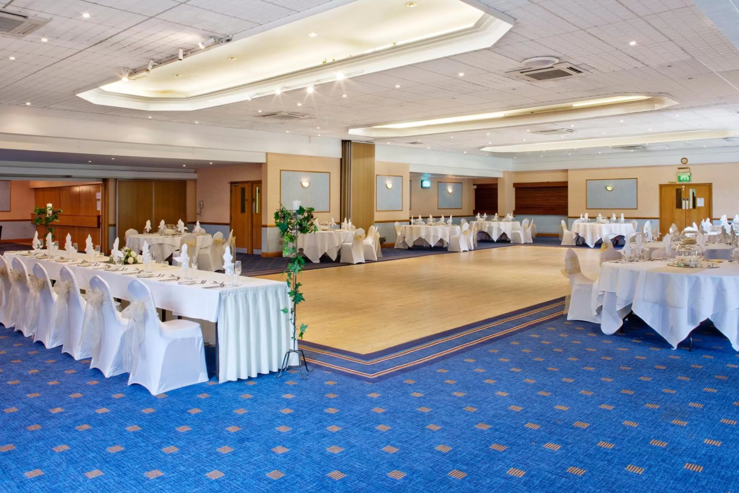 Banquet/Function facilities in Holiday Inn Newport by IHG
