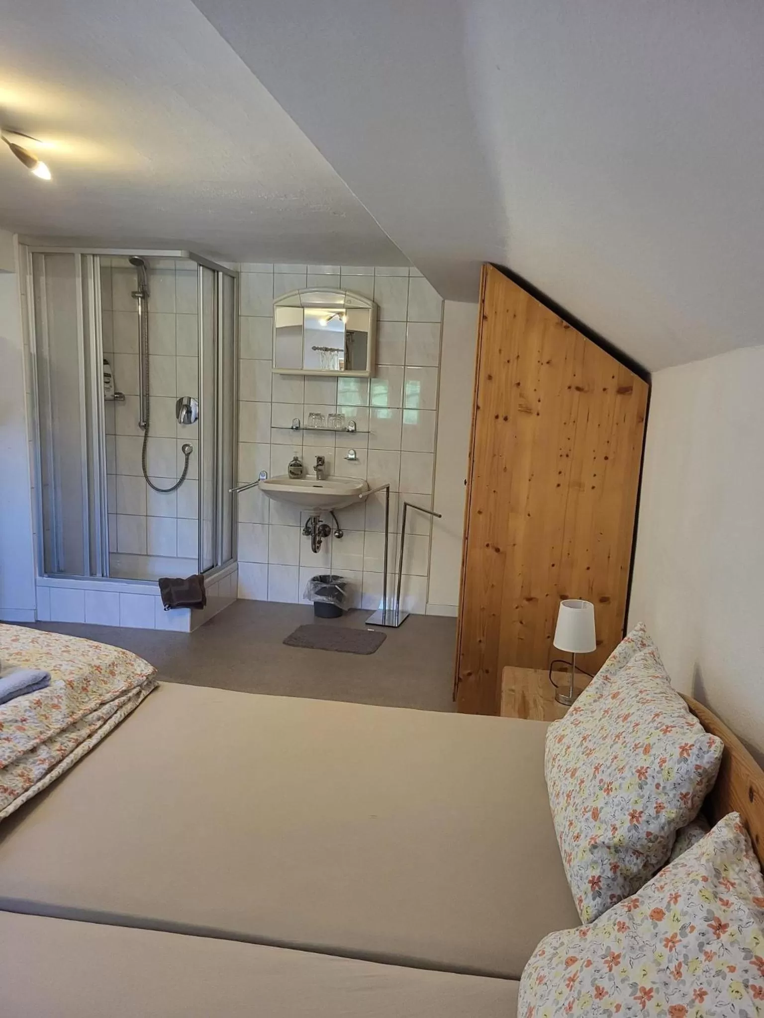 Bed in Gasthaus Staufenbrücke