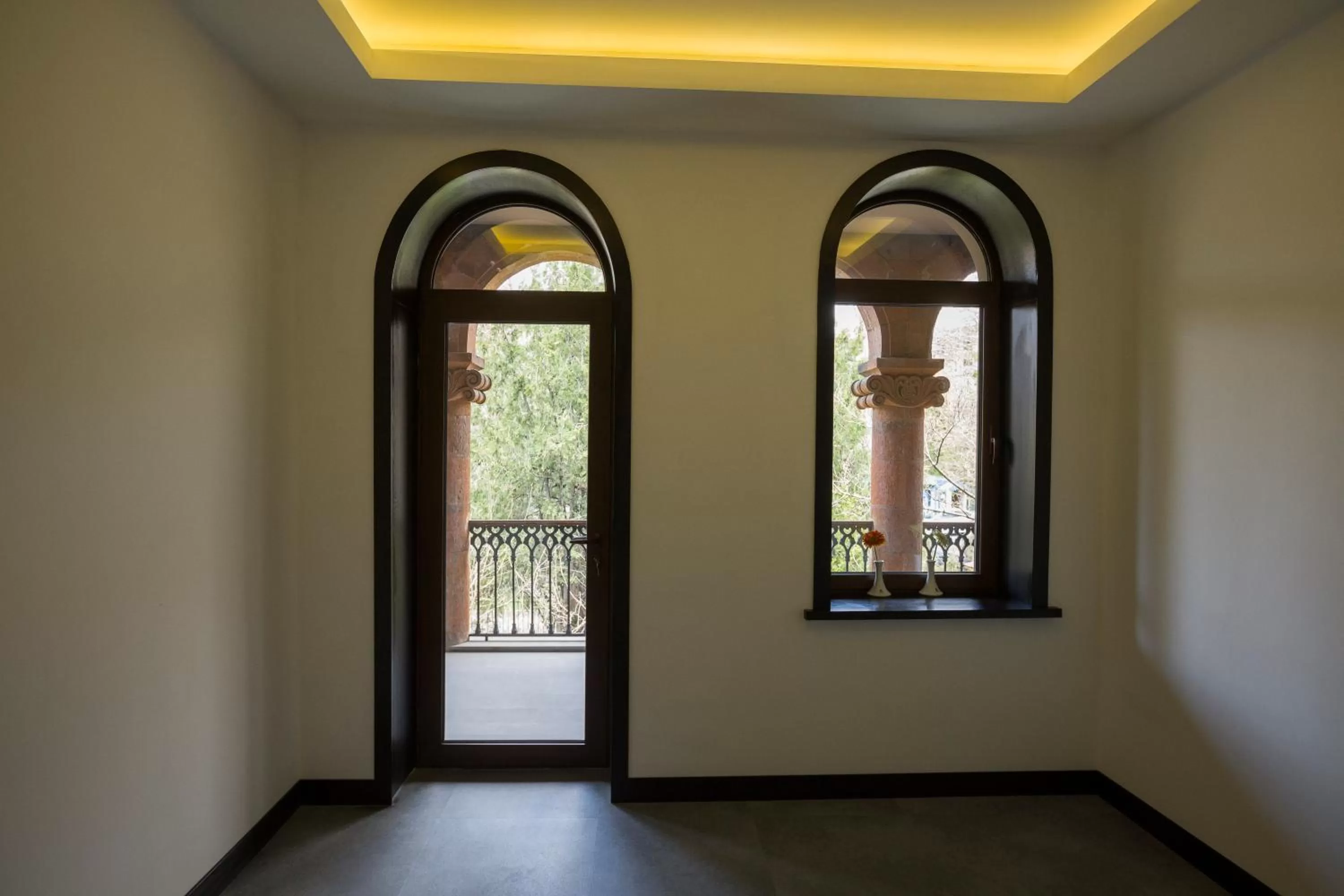 AnnaBella Boutique Hotel