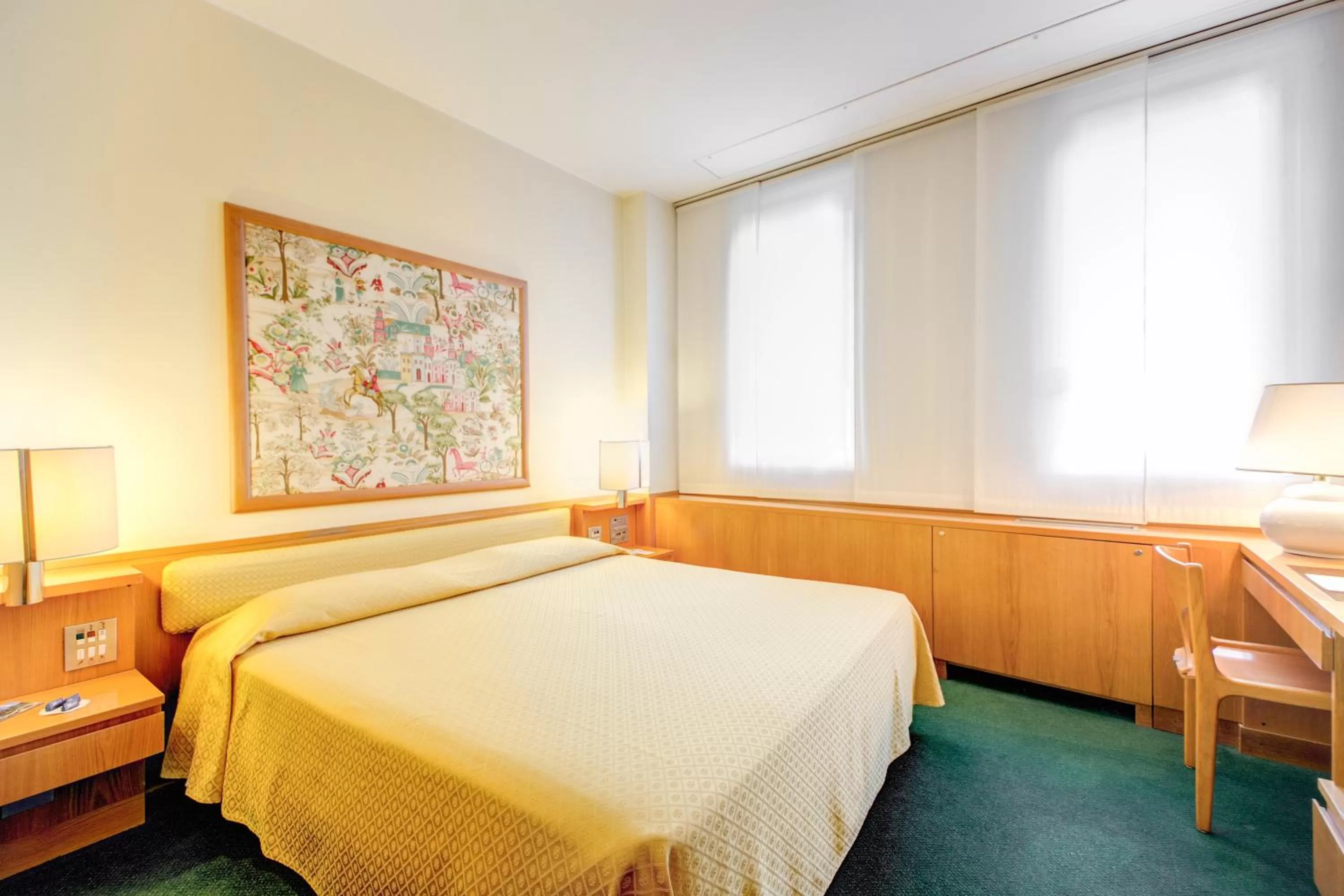 Bedroom, Bed in Hotel Galileo