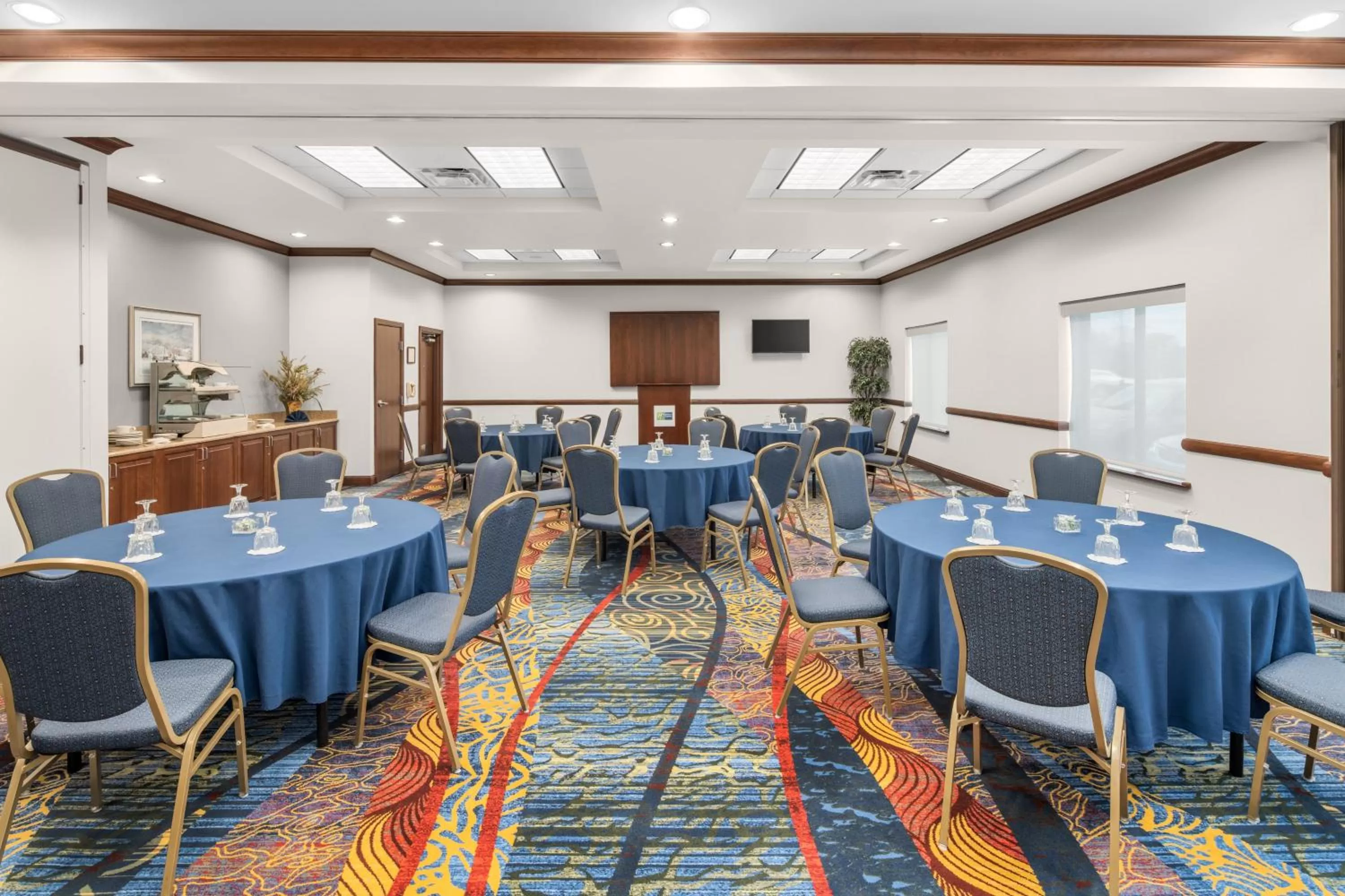 Meeting/conference room in Holiday Inn Express & Suites Wilmington-Newark by IHG