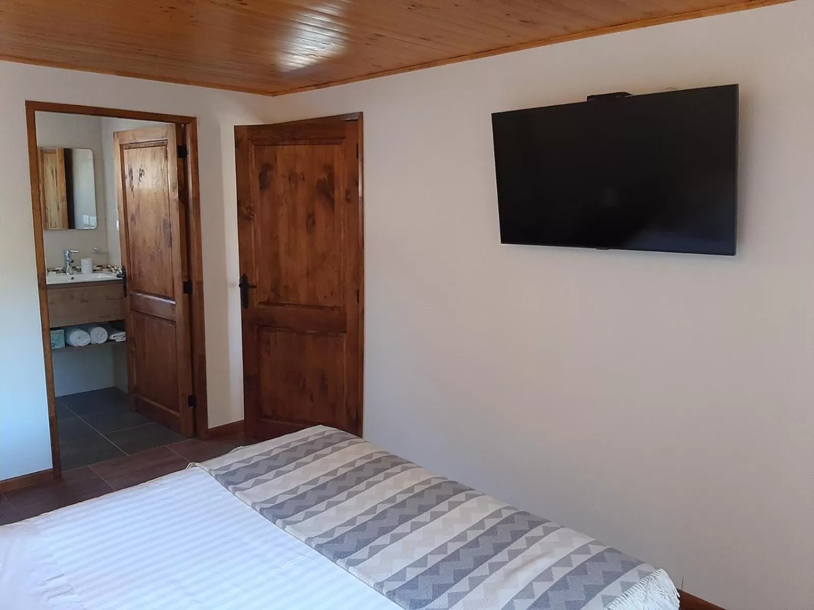 TV/Entertainment Center in Calfu Lodge