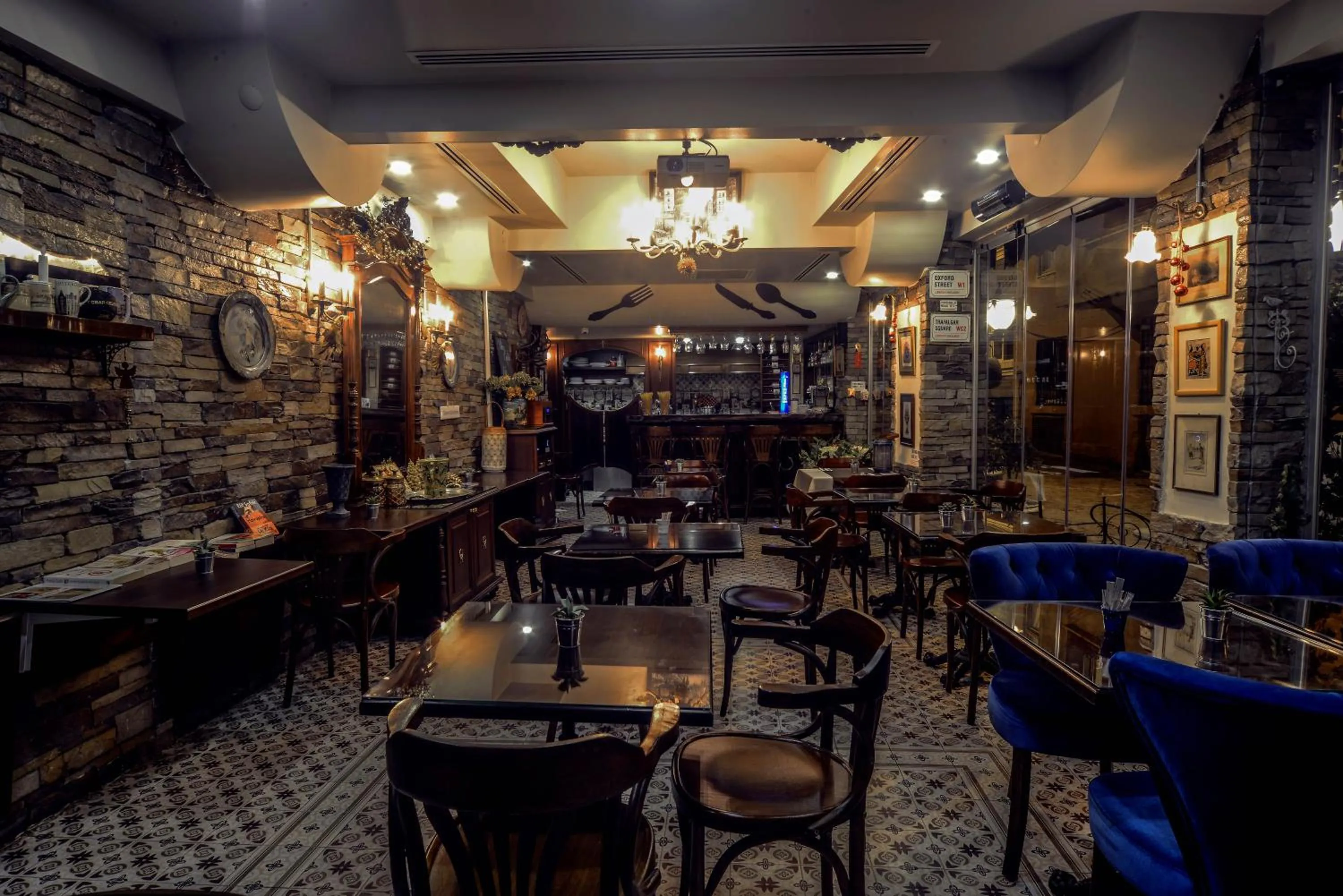 Taksim Pera Center Hotel