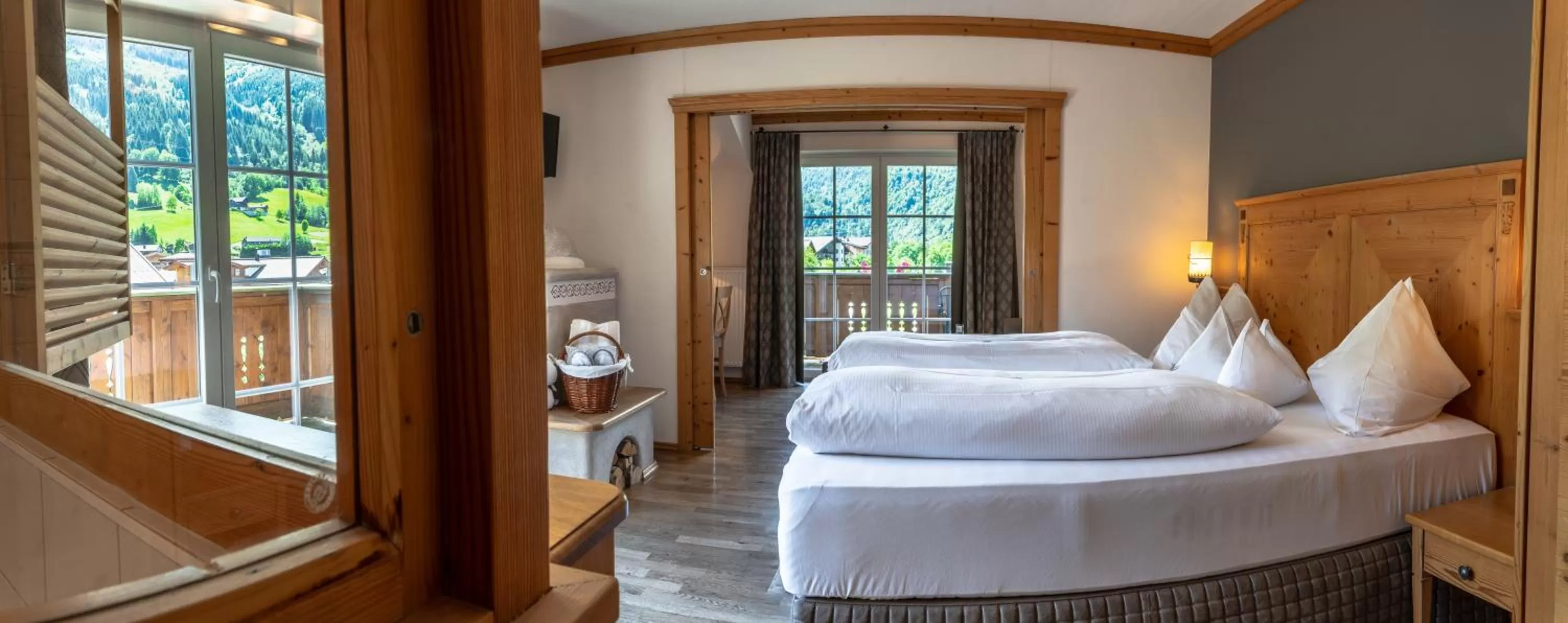 Bed in Hotel Kaprunerhof