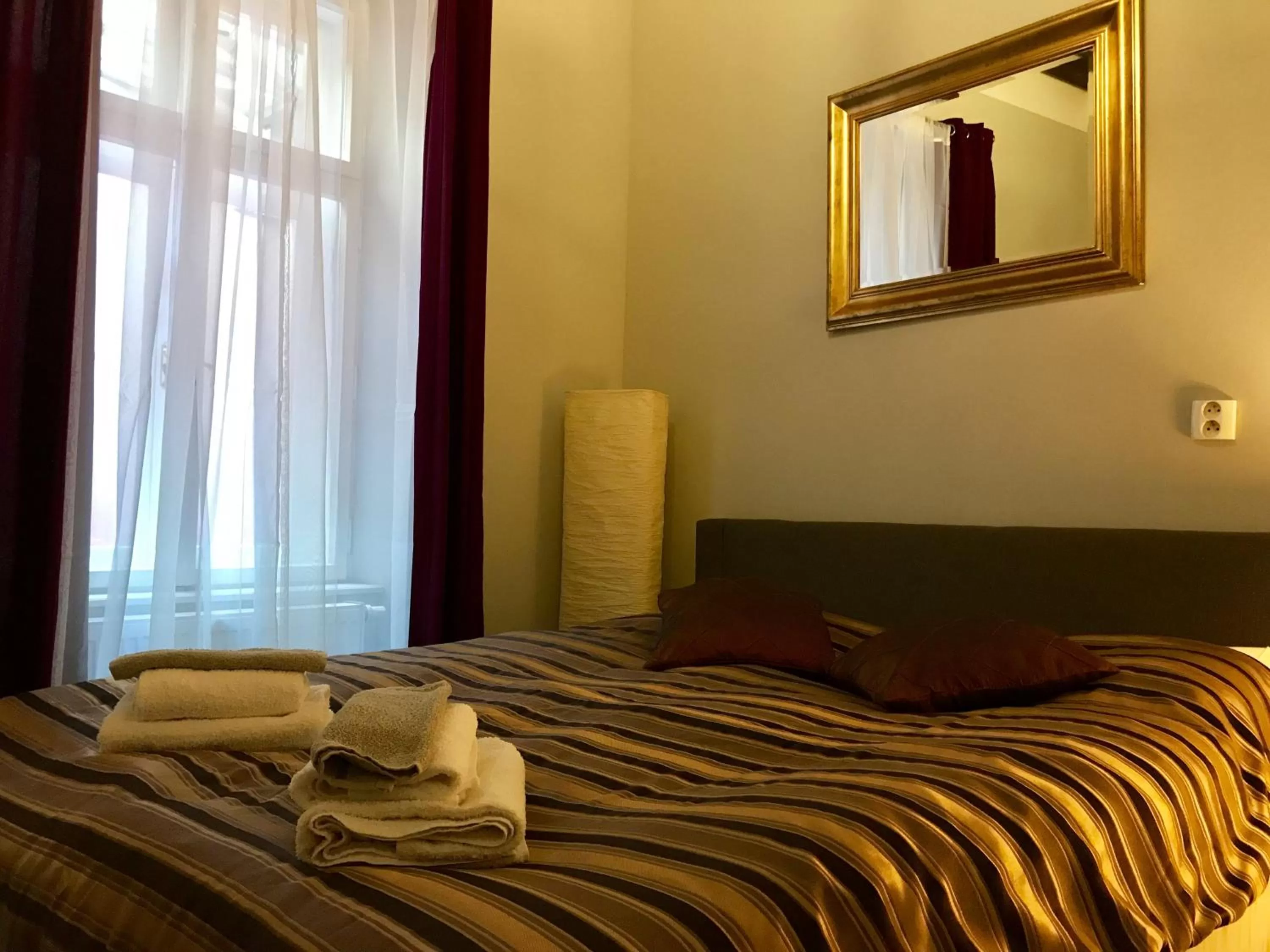 Bedroom, Bed in Dům U pikové desítky