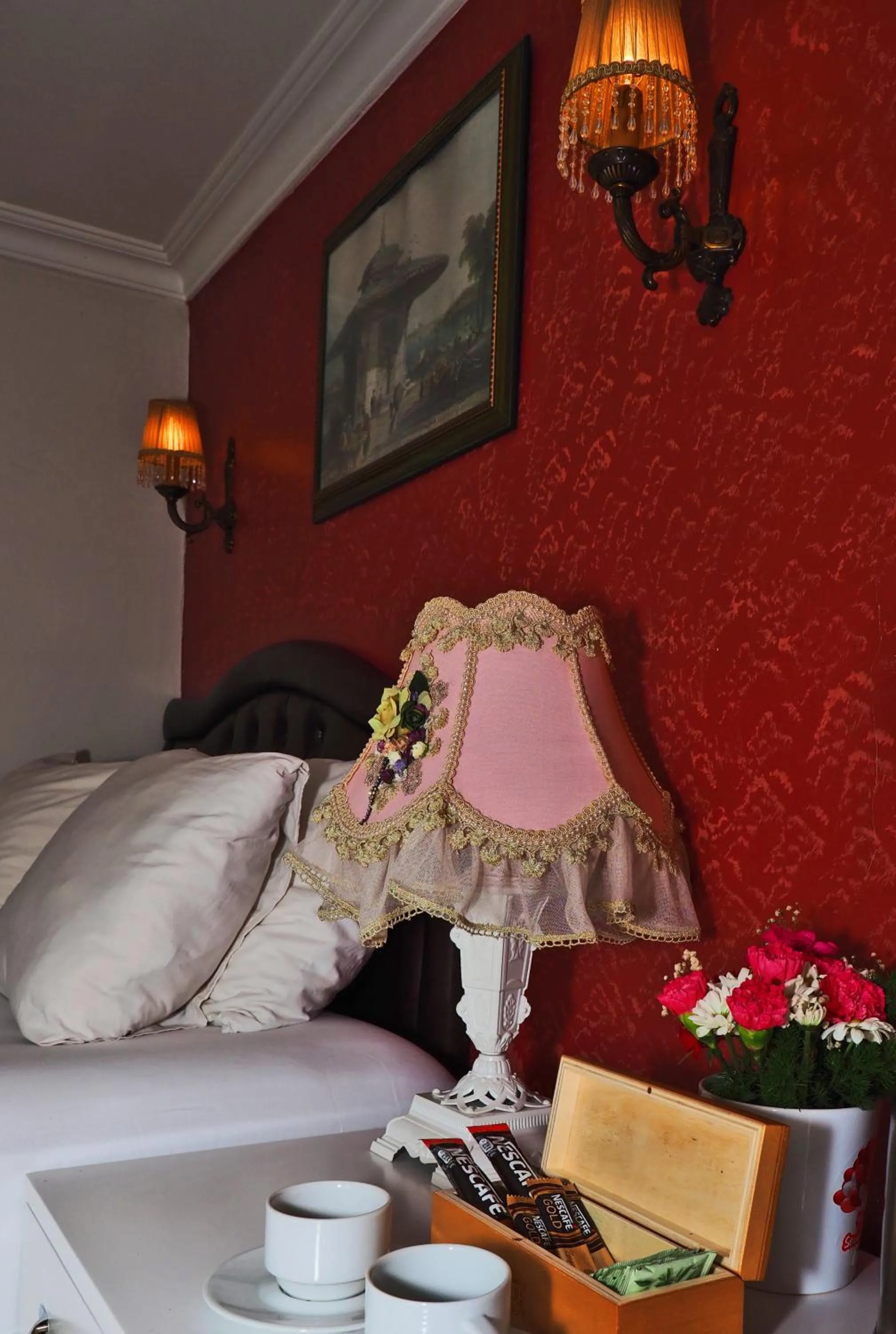 Bed in The Sunrise Hotel