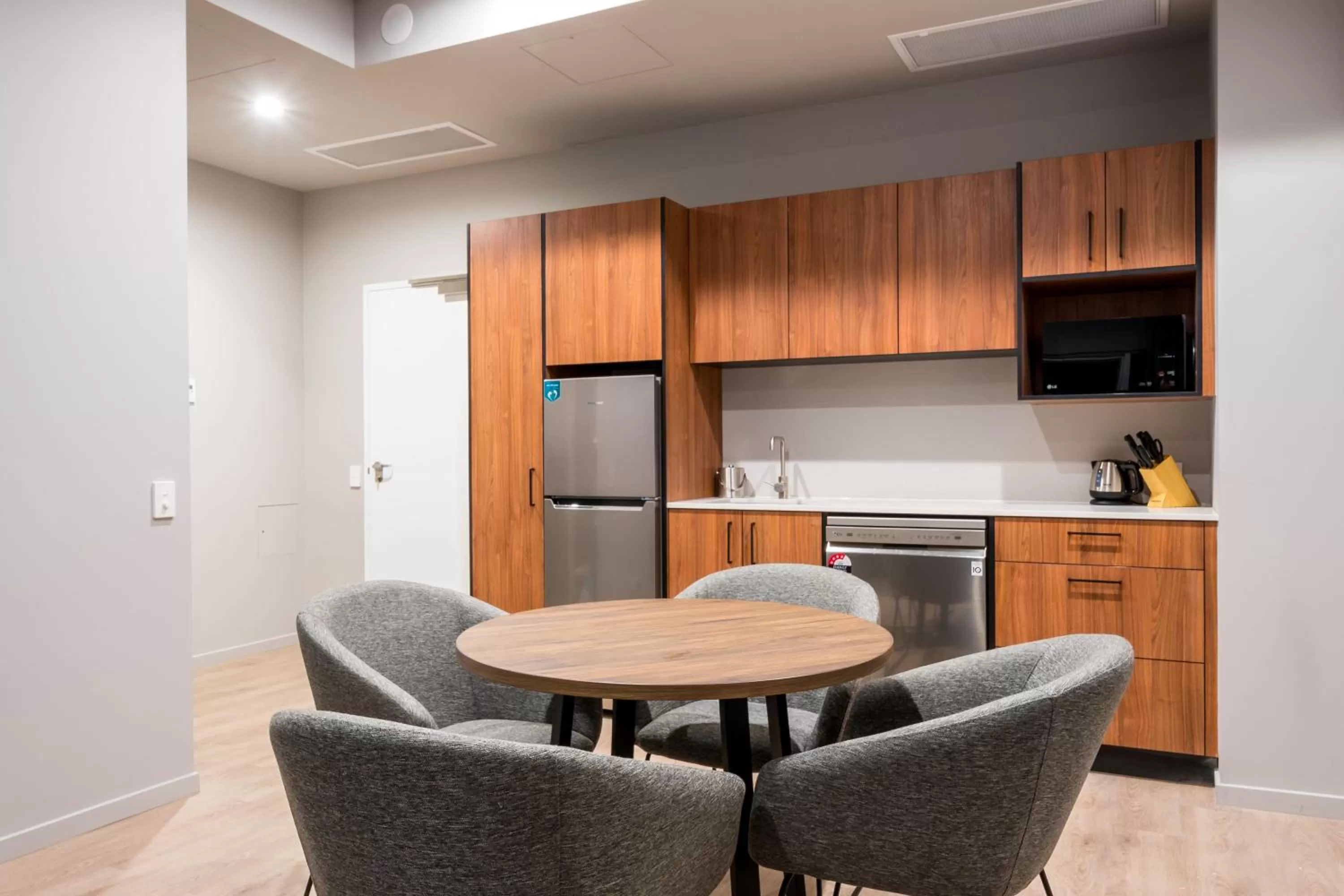 Kitchen or kitchenette in Elite Gold Coast