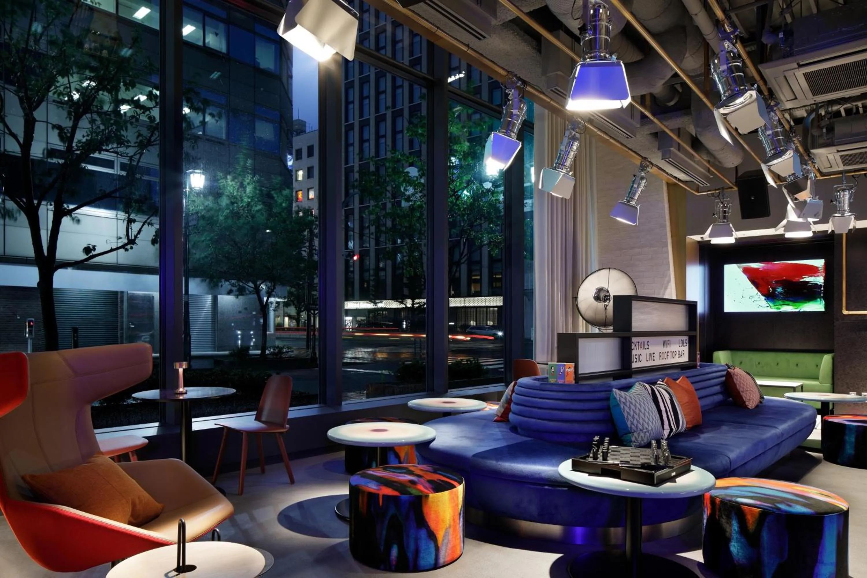 Lounge or bar in Aloft Tokyo Ginza
