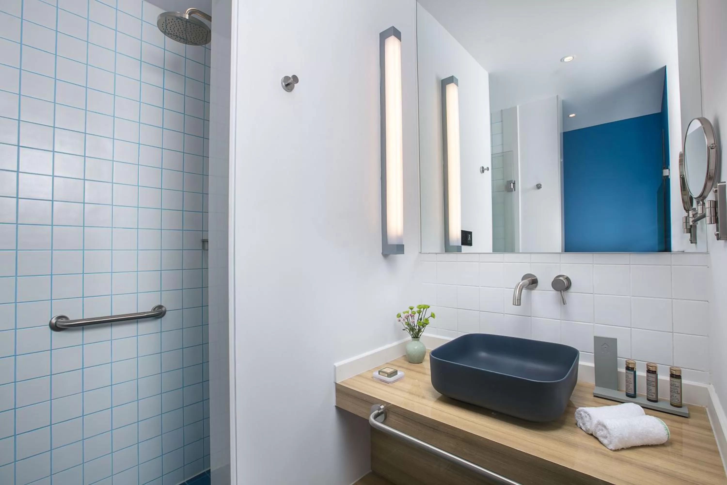 Bathroom in Campanile Hotel - Shanghai Jing'an Temple